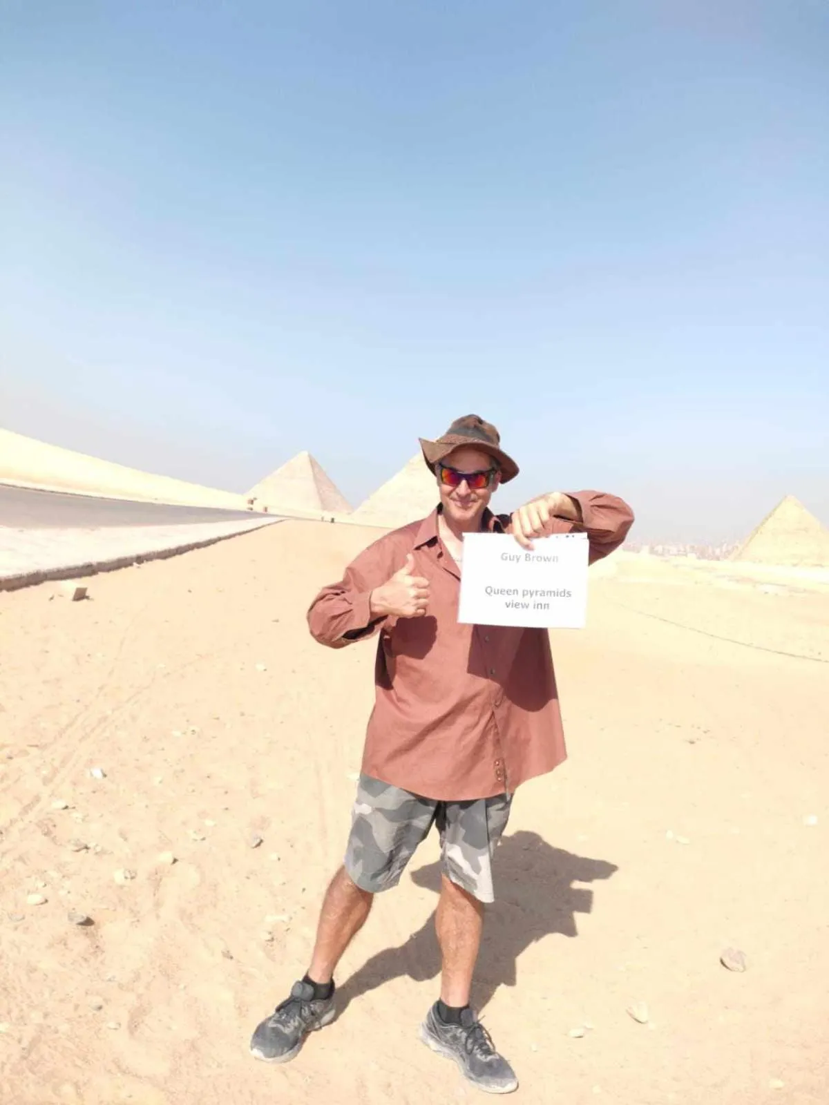 Queen Pyramids View Inn