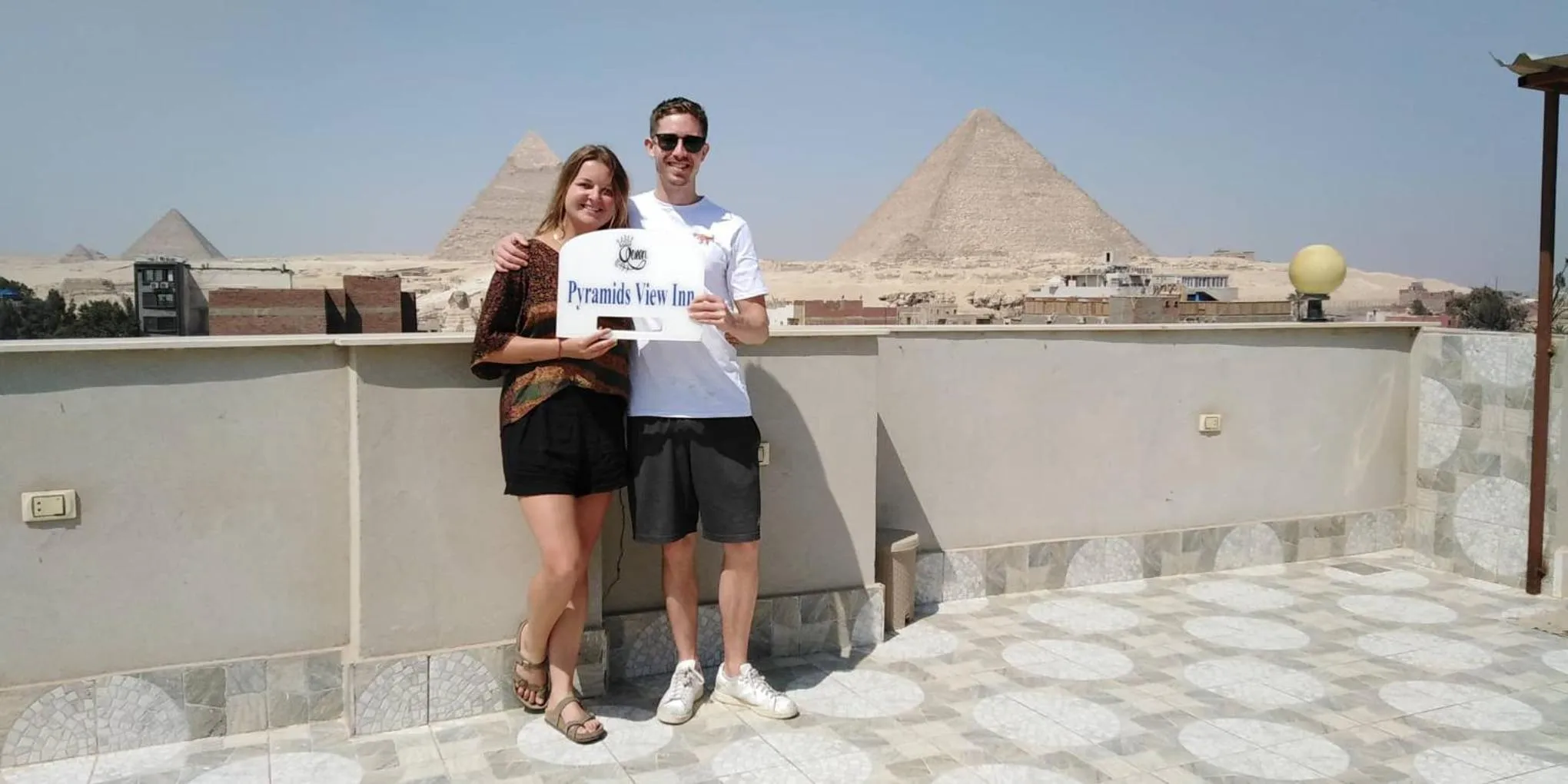 Queen Pyramids View Inn