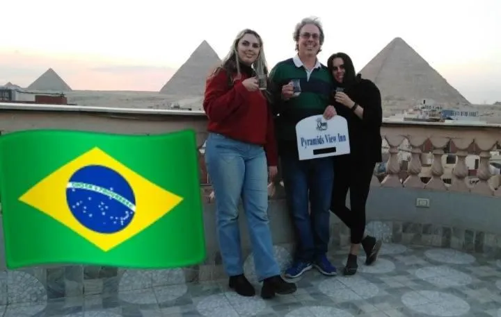 Queen Pyramids View Inn