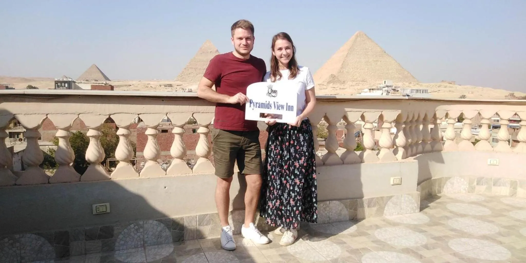 Queen Pyramids View Inn