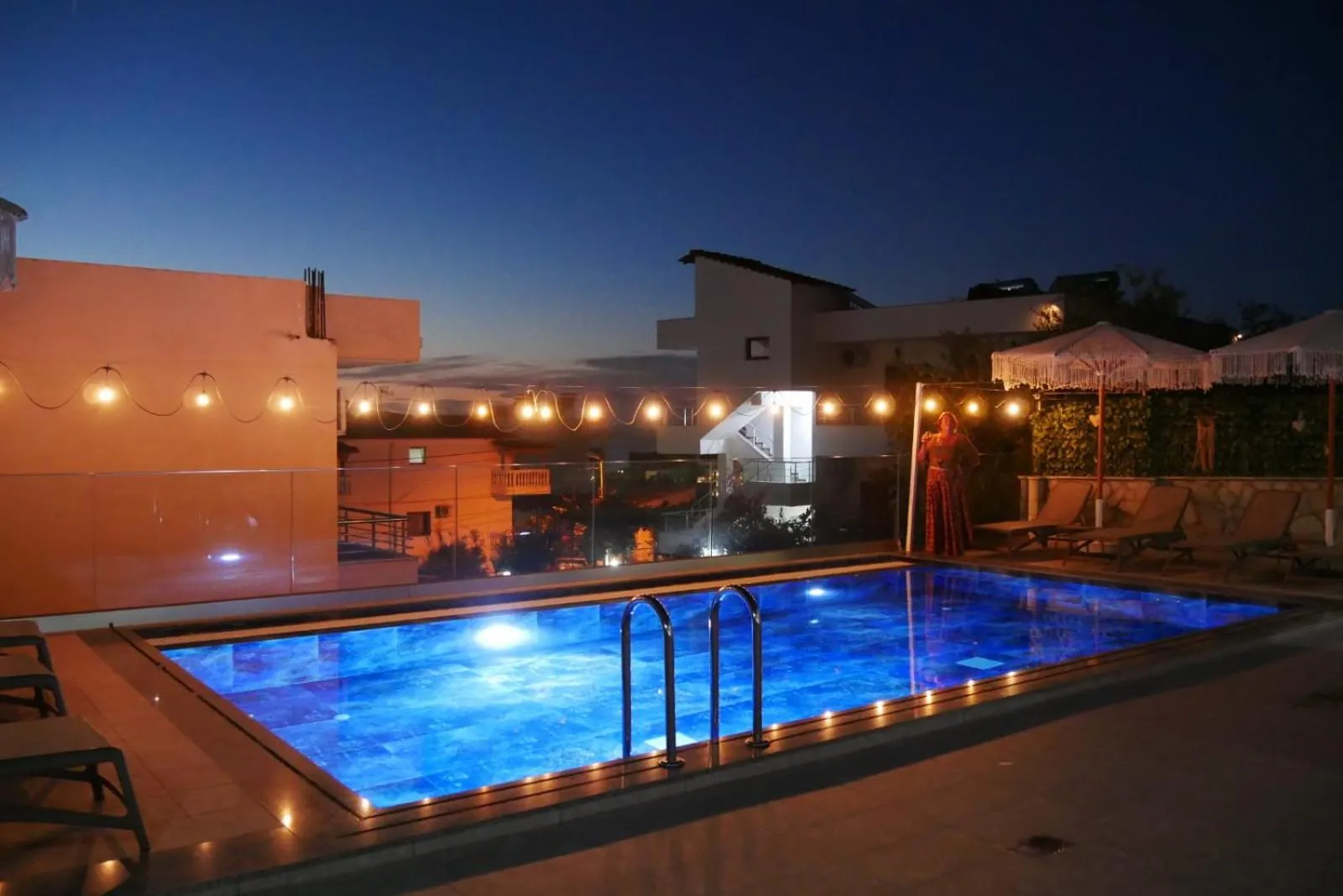 Night in Vila Finnley