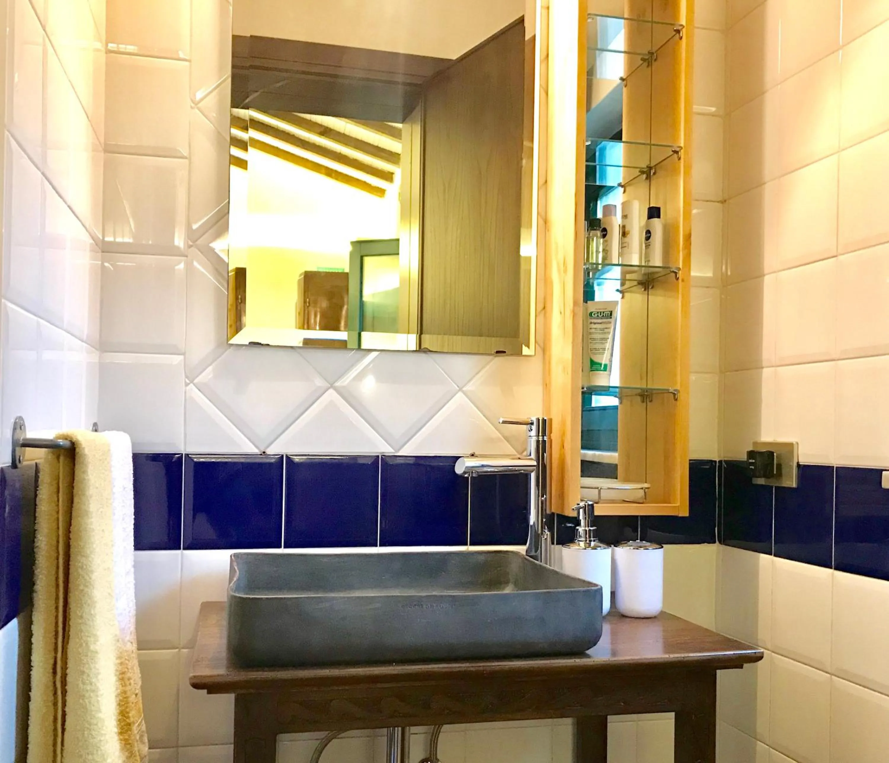 Shower in casina MeMe