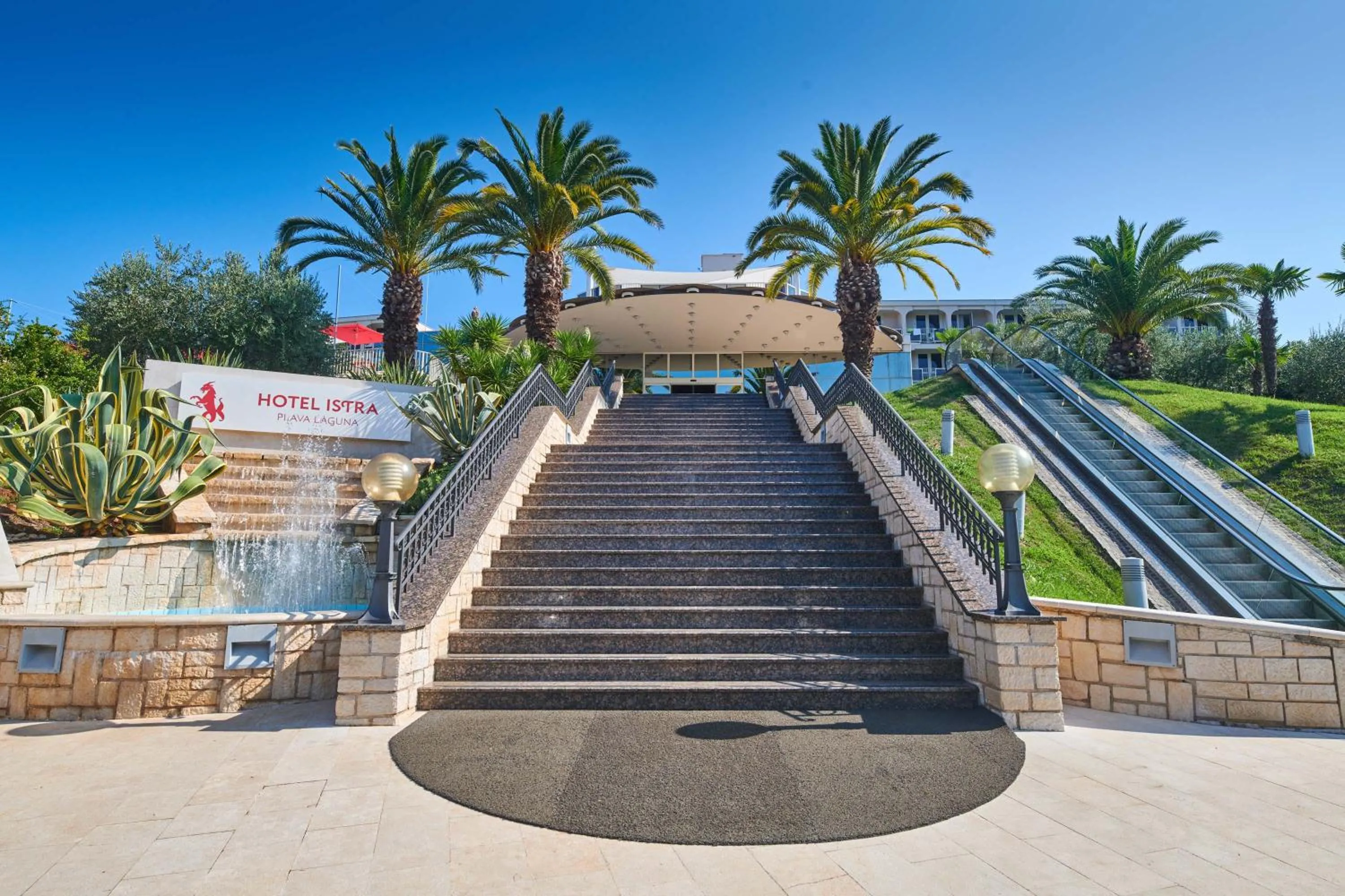 Facade/entrance in Hotel Istra Plava Laguna