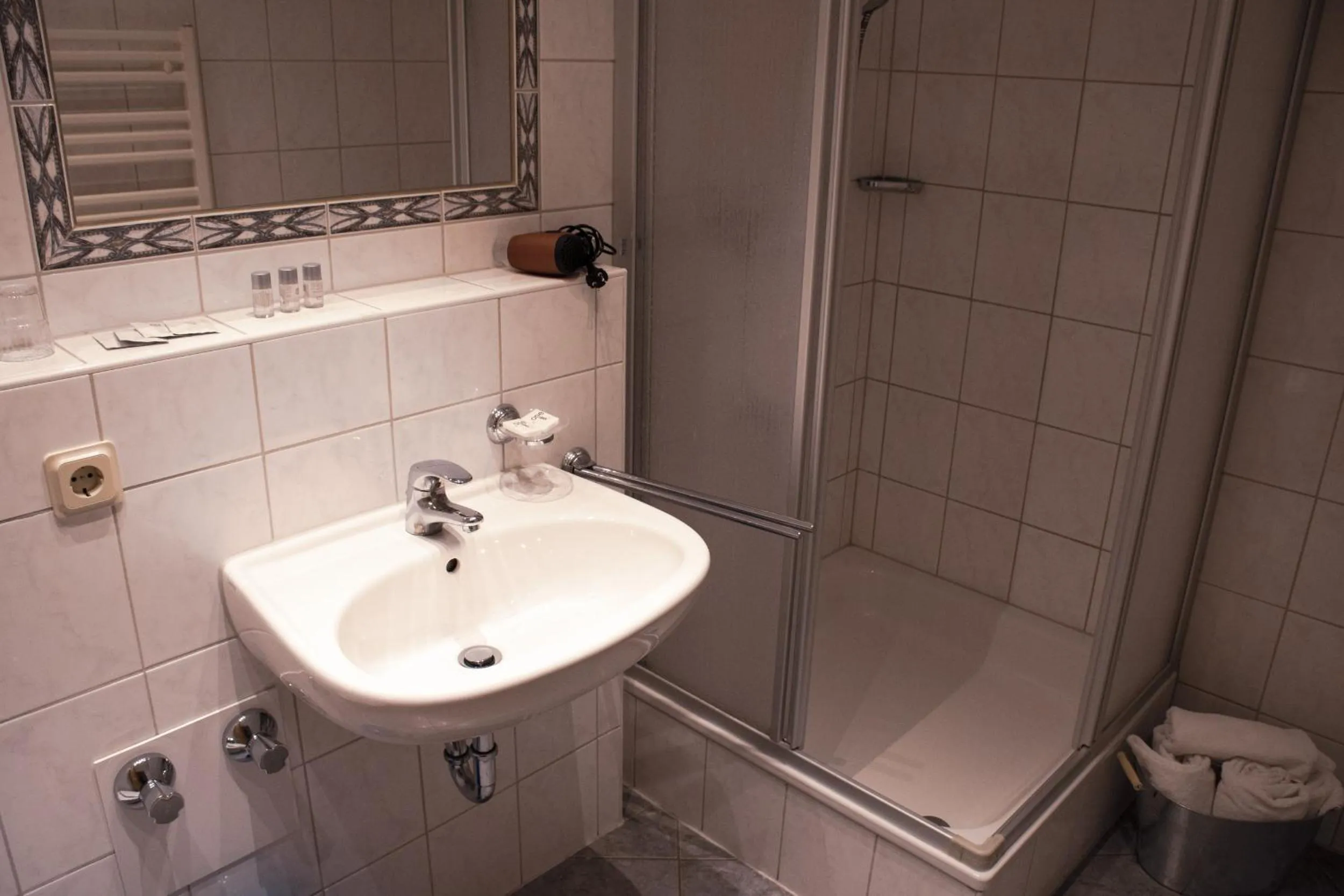 Bathroom in Hotel Fronhof Mettendorf