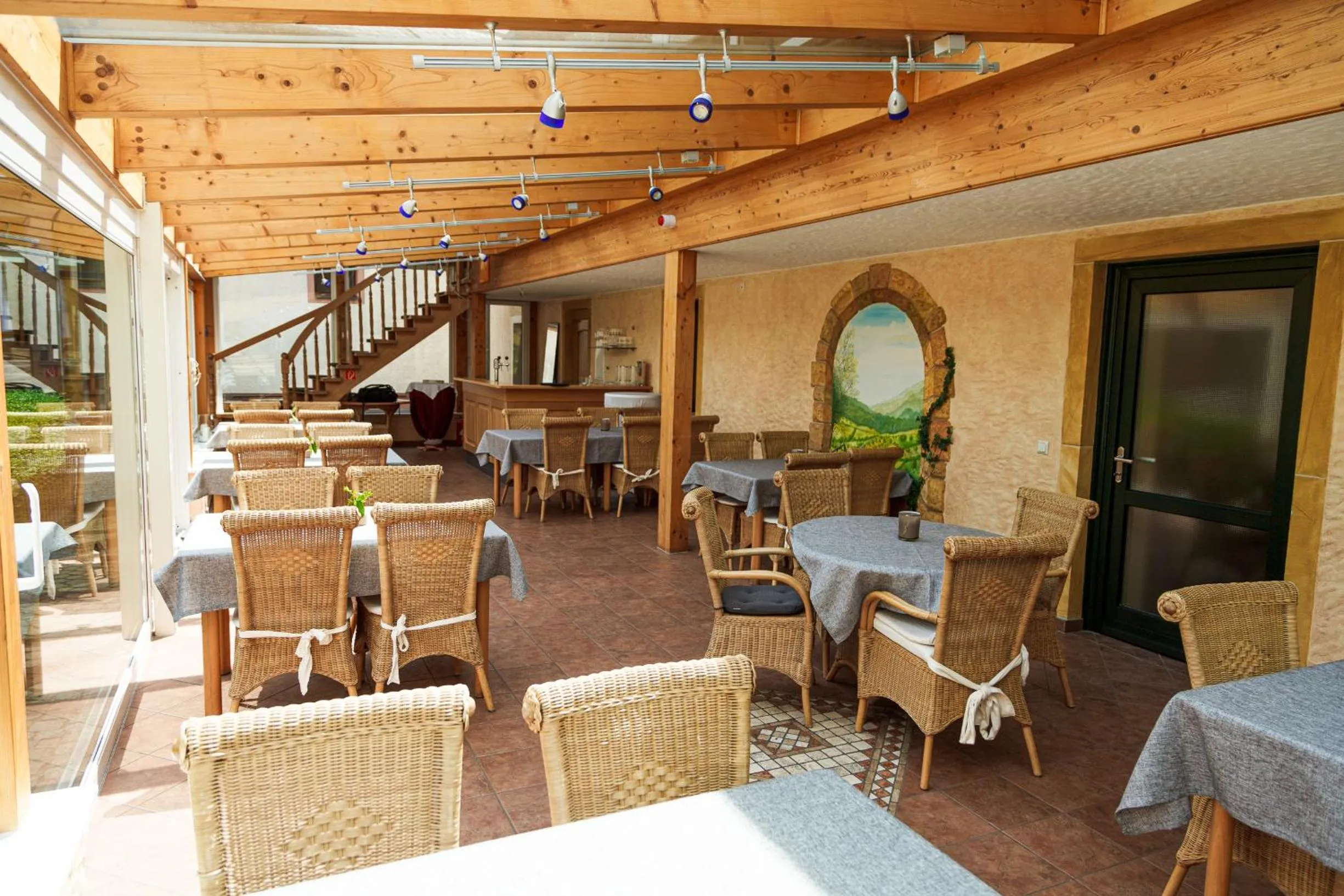 Restaurant/places to eat in Hotel Fronhof Mettendorf