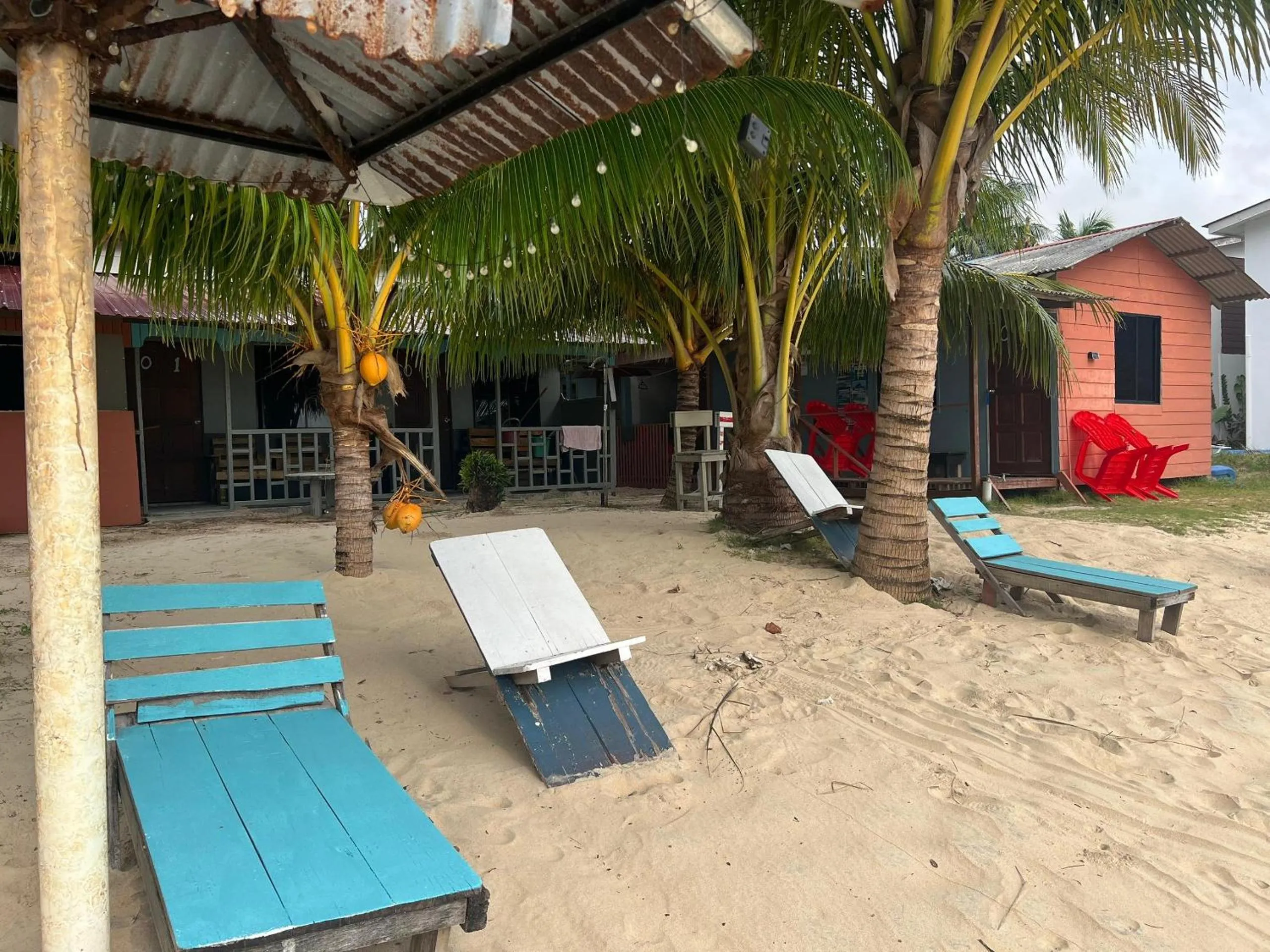 juara seaview chalet, kampung juara