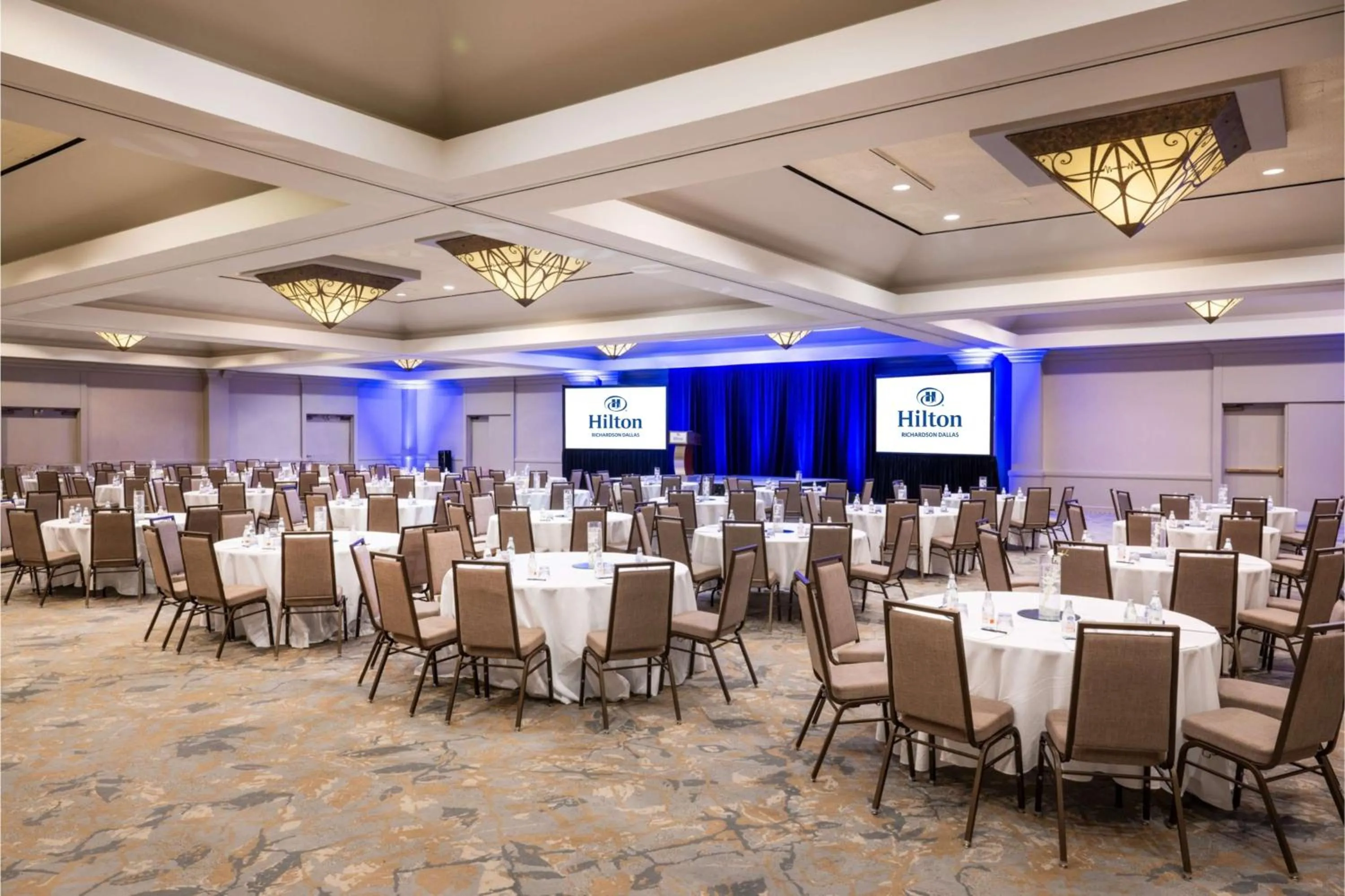 Meeting/conference room in Hilton Richardson Dallas, TX