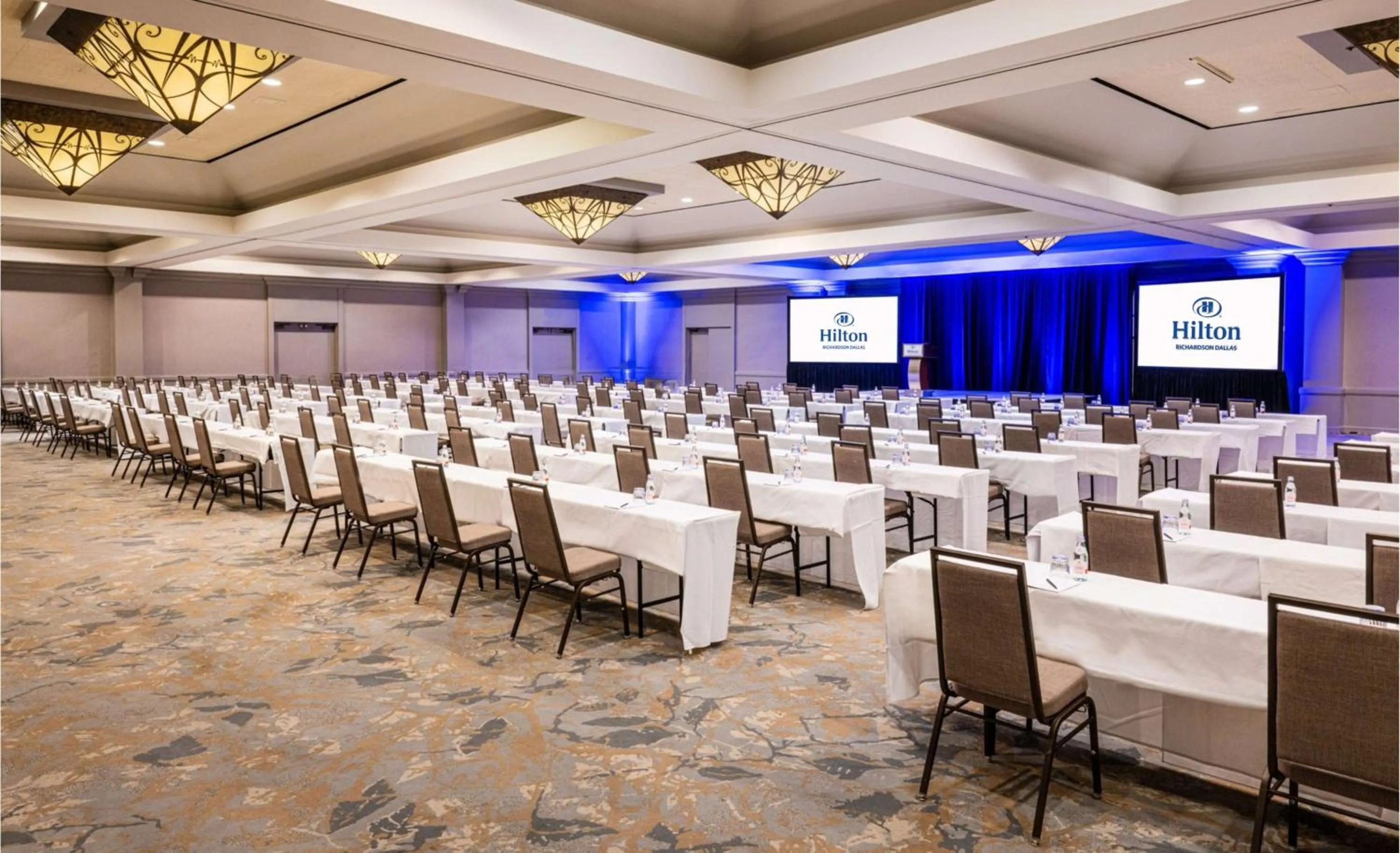 Meeting/conference room in Hilton Richardson Dallas, TX