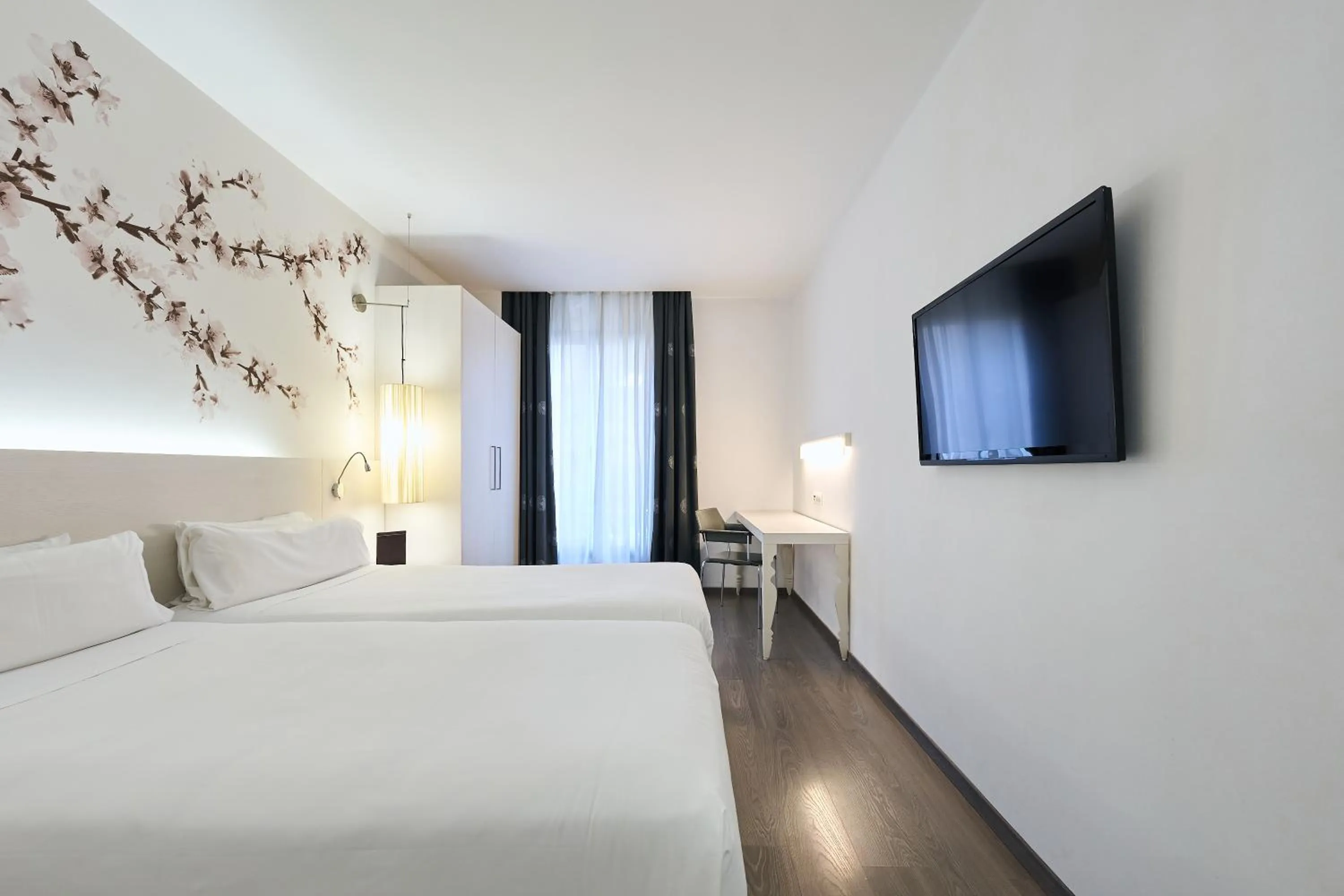 Bed in RAMBLAS HOTEL powered by Vincci Hoteles