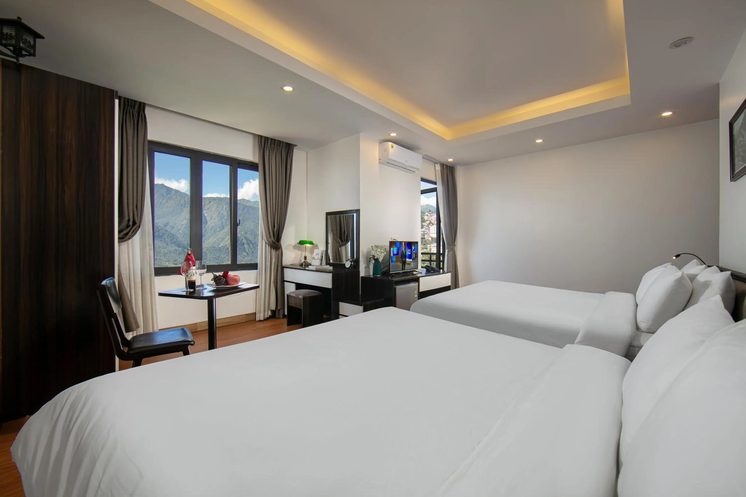 Bed in Sapa Valley view hotel