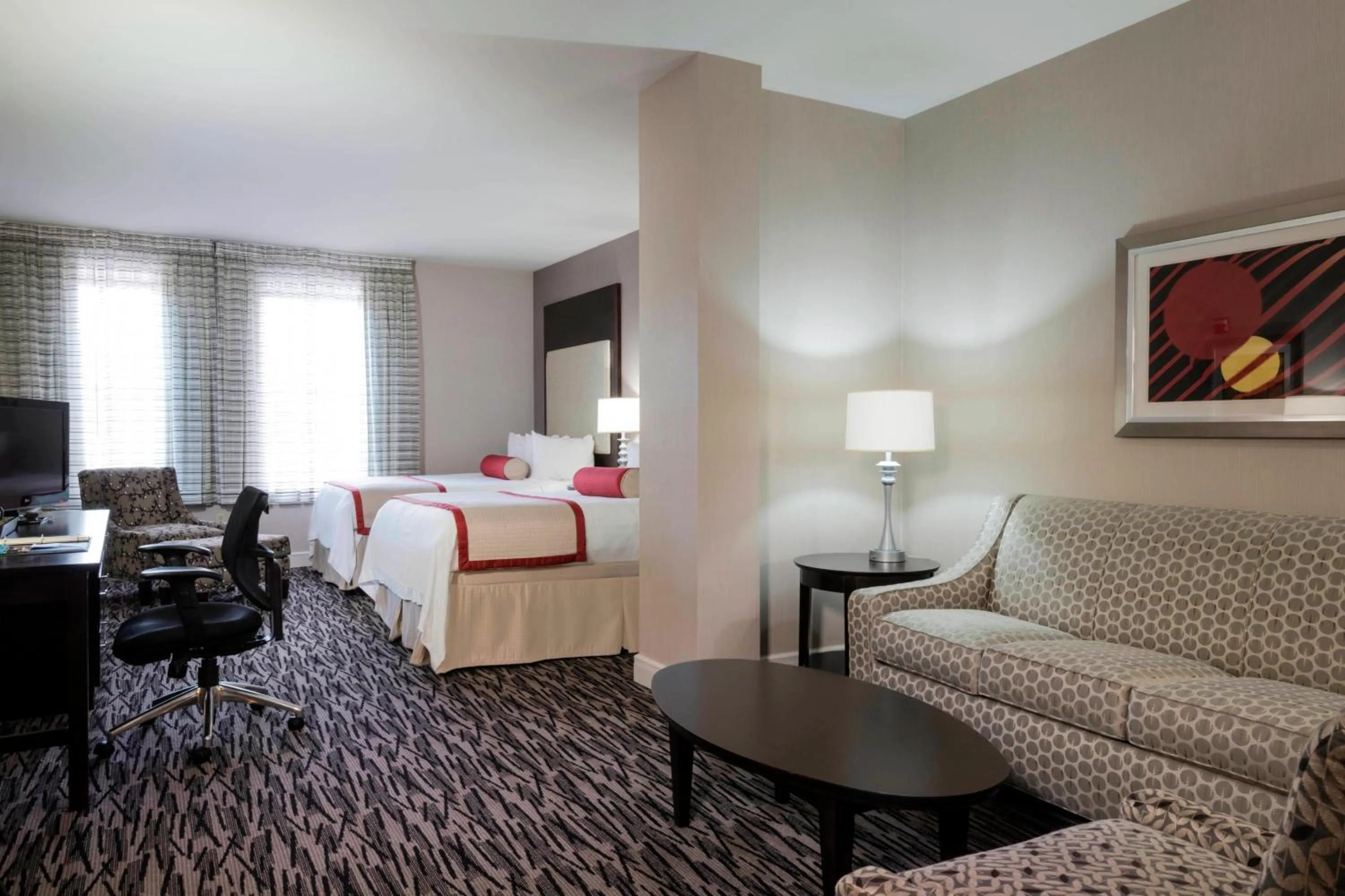 Photo of the whole room, Bed in Fairfield Inn & Suites by Marriott Keene Downtown