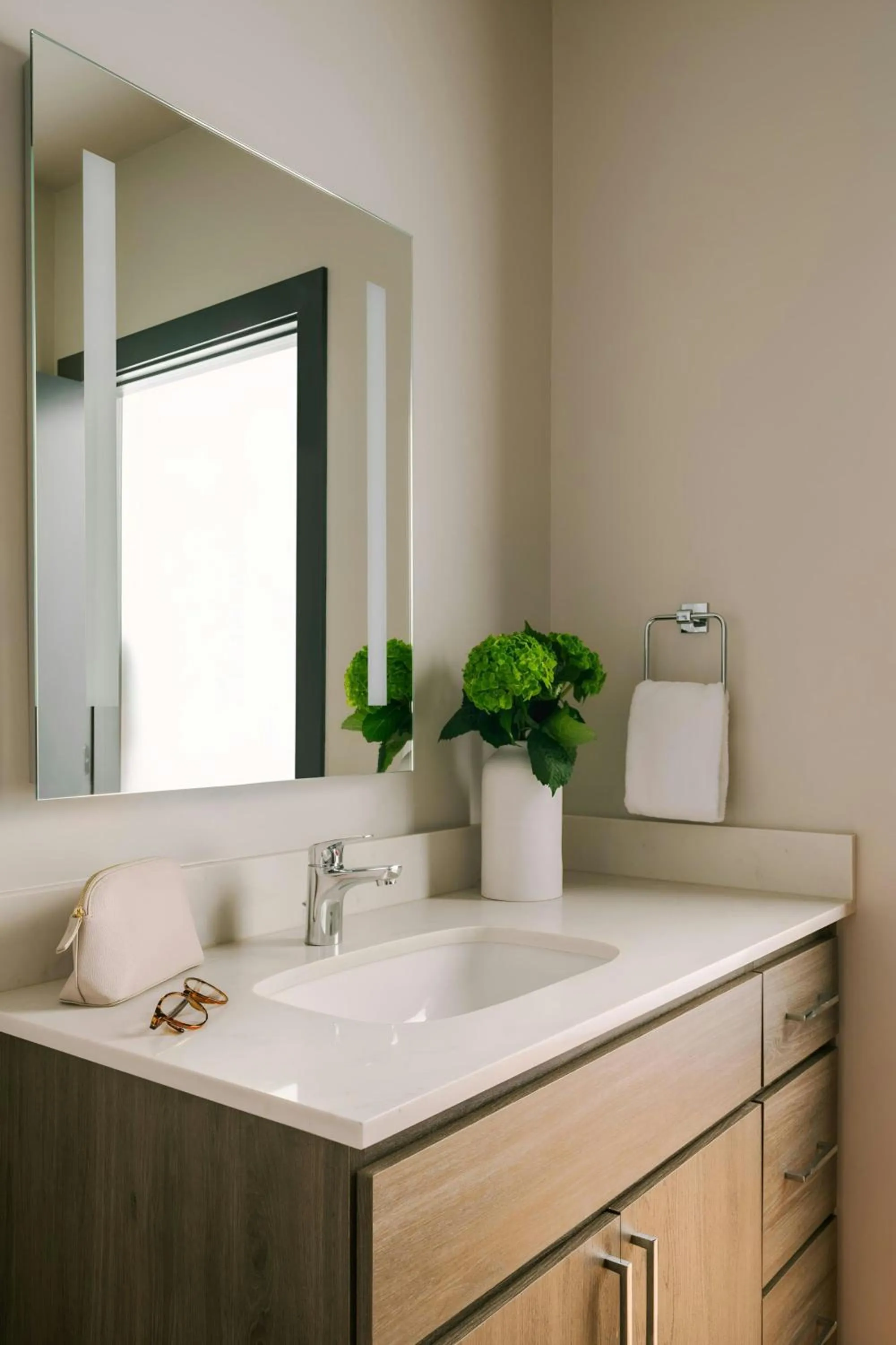 Bathroom in Sonder by Marriott Bonvoy Mill Ave Apartments Tempe