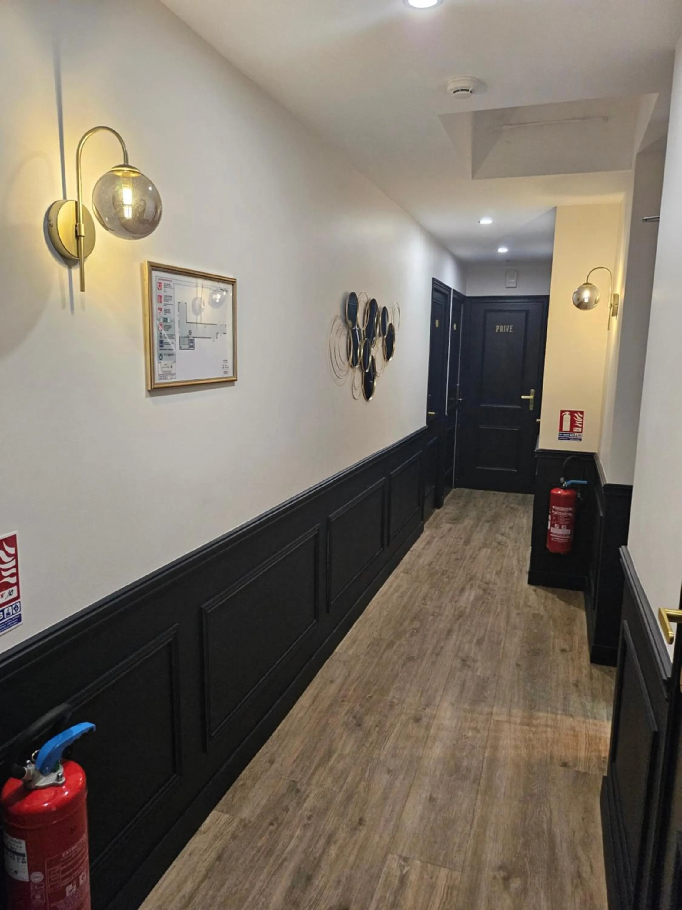 Area and facilities in Hôtel la Caravelle - Aix-en-Provence centre historique