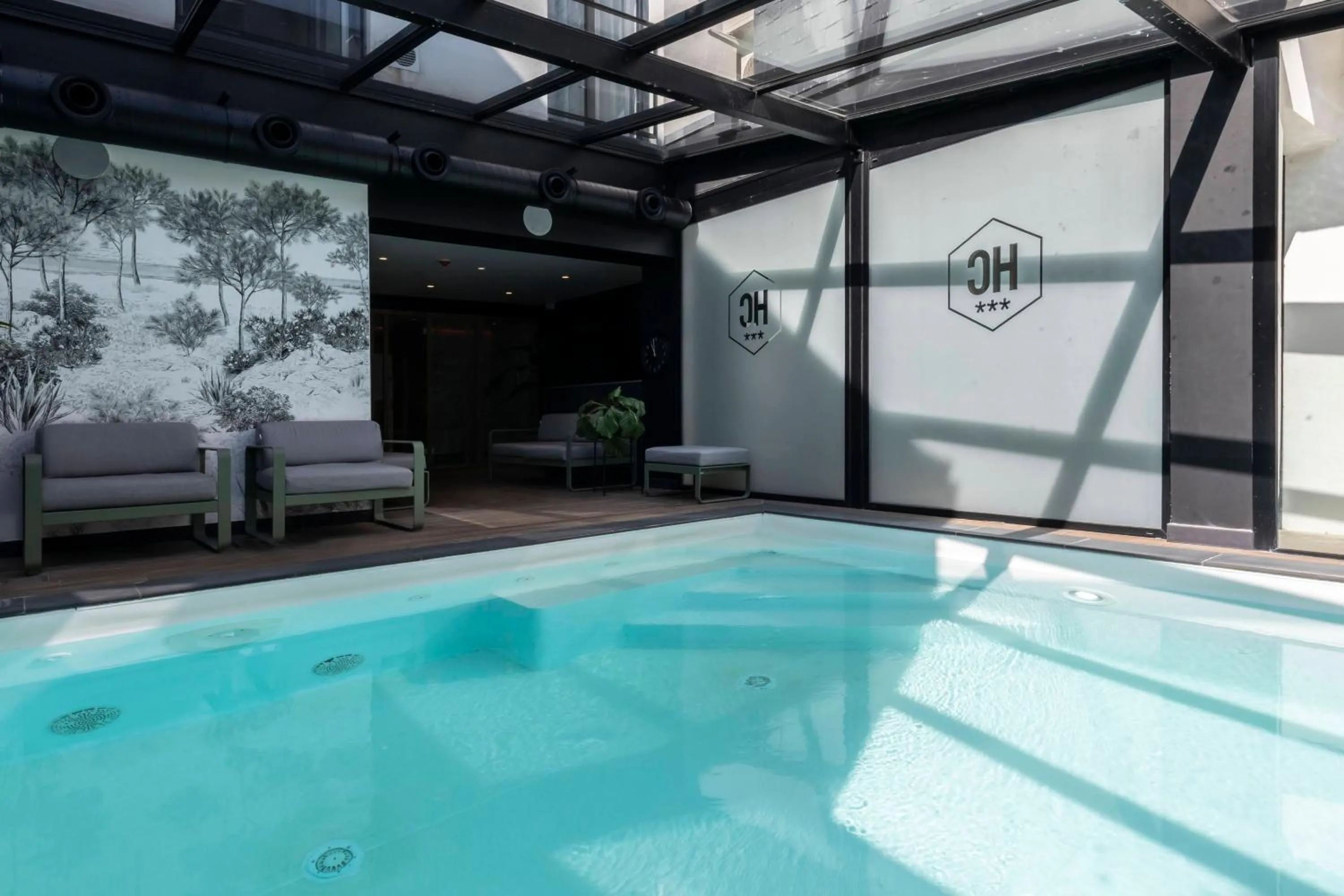Spa and wellness centre/facilities in Le Cornouaille Hotel & Spa