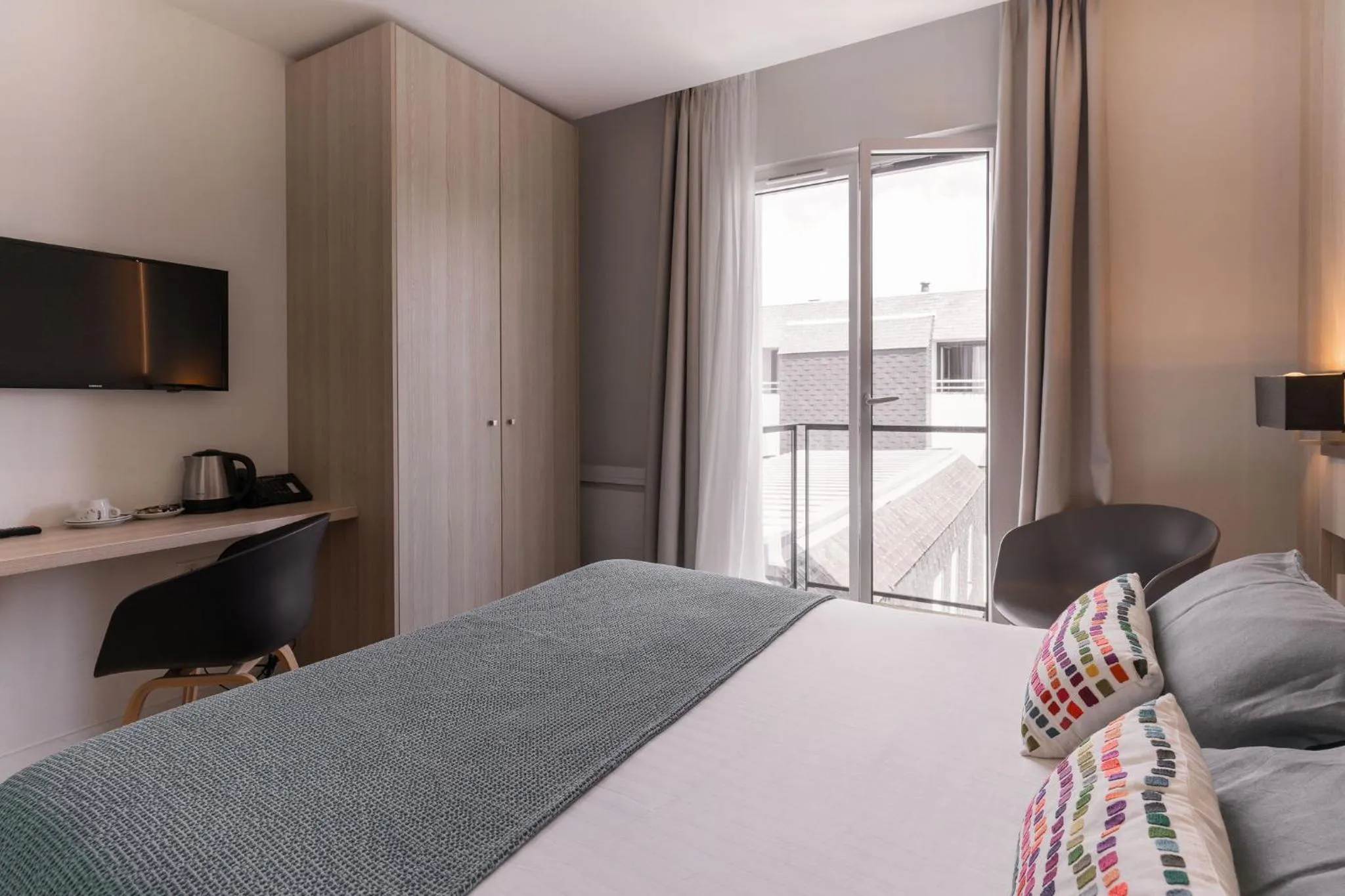 Photo of the whole room, Bed in Le Cornouaille Hotel & Spa