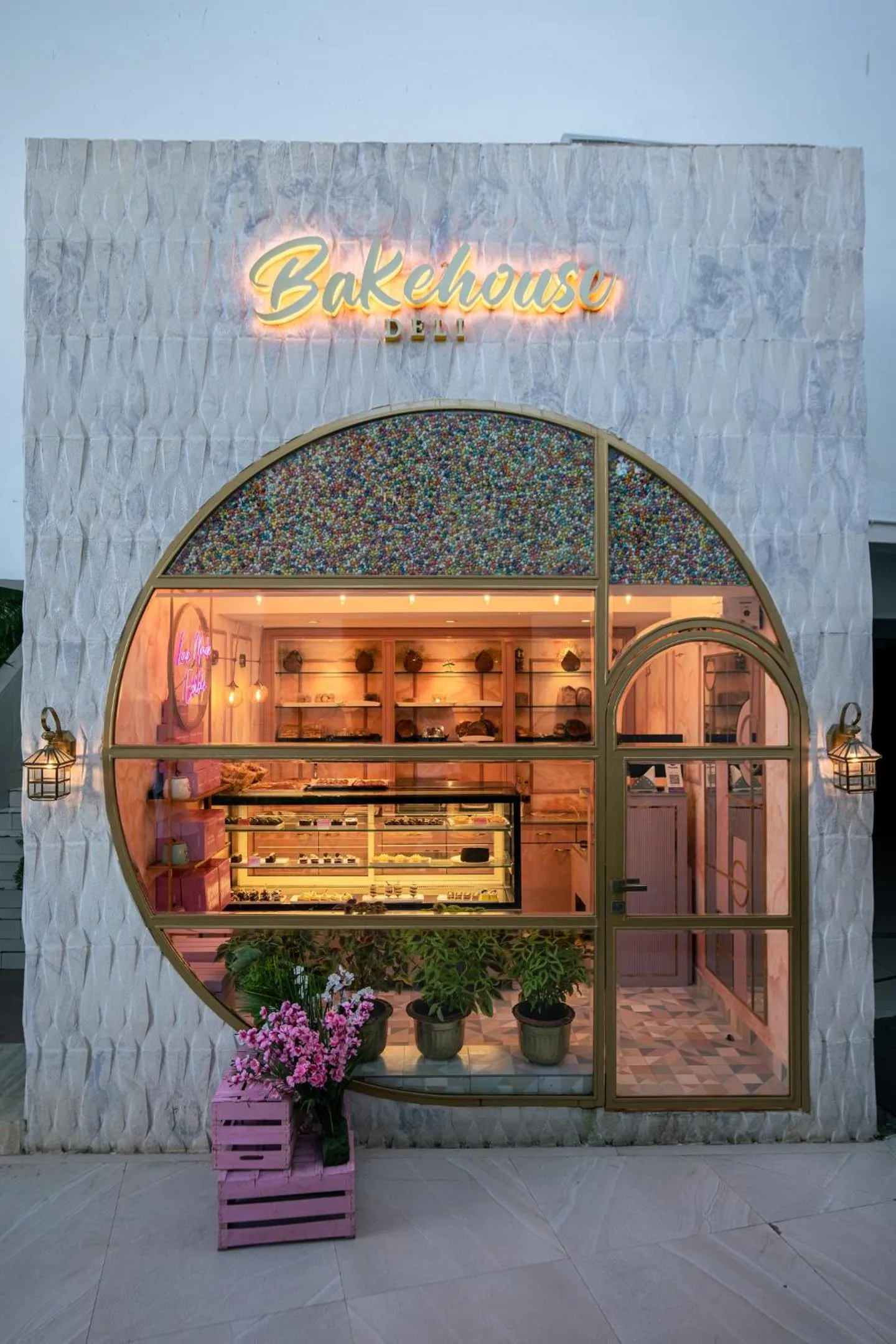 Restaurant/places to eat in The Presidency