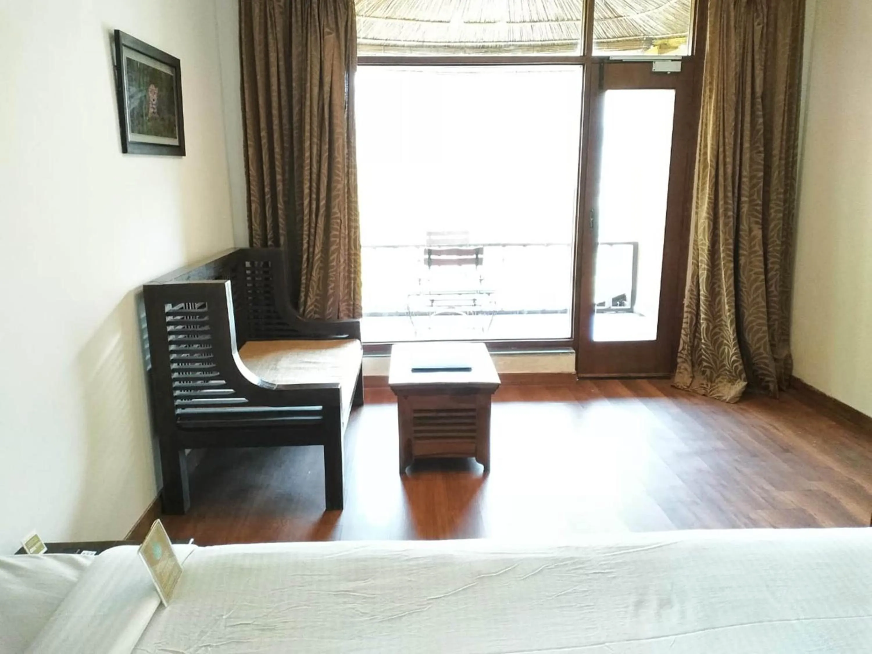 TV and multimedia in Kumbhalgarh Forest Retreat