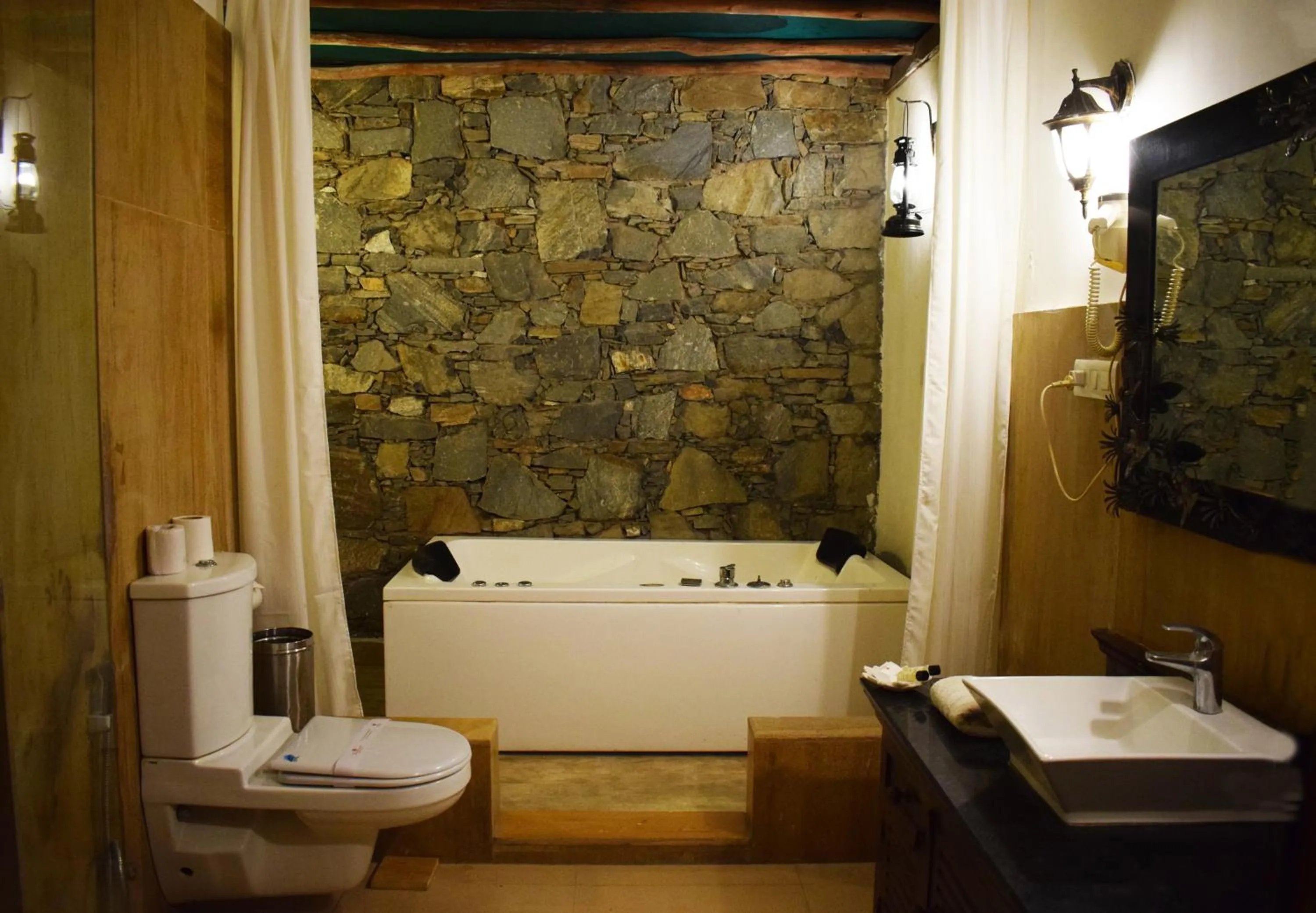 Bathroom in Kumbhalgarh Forest Retreat