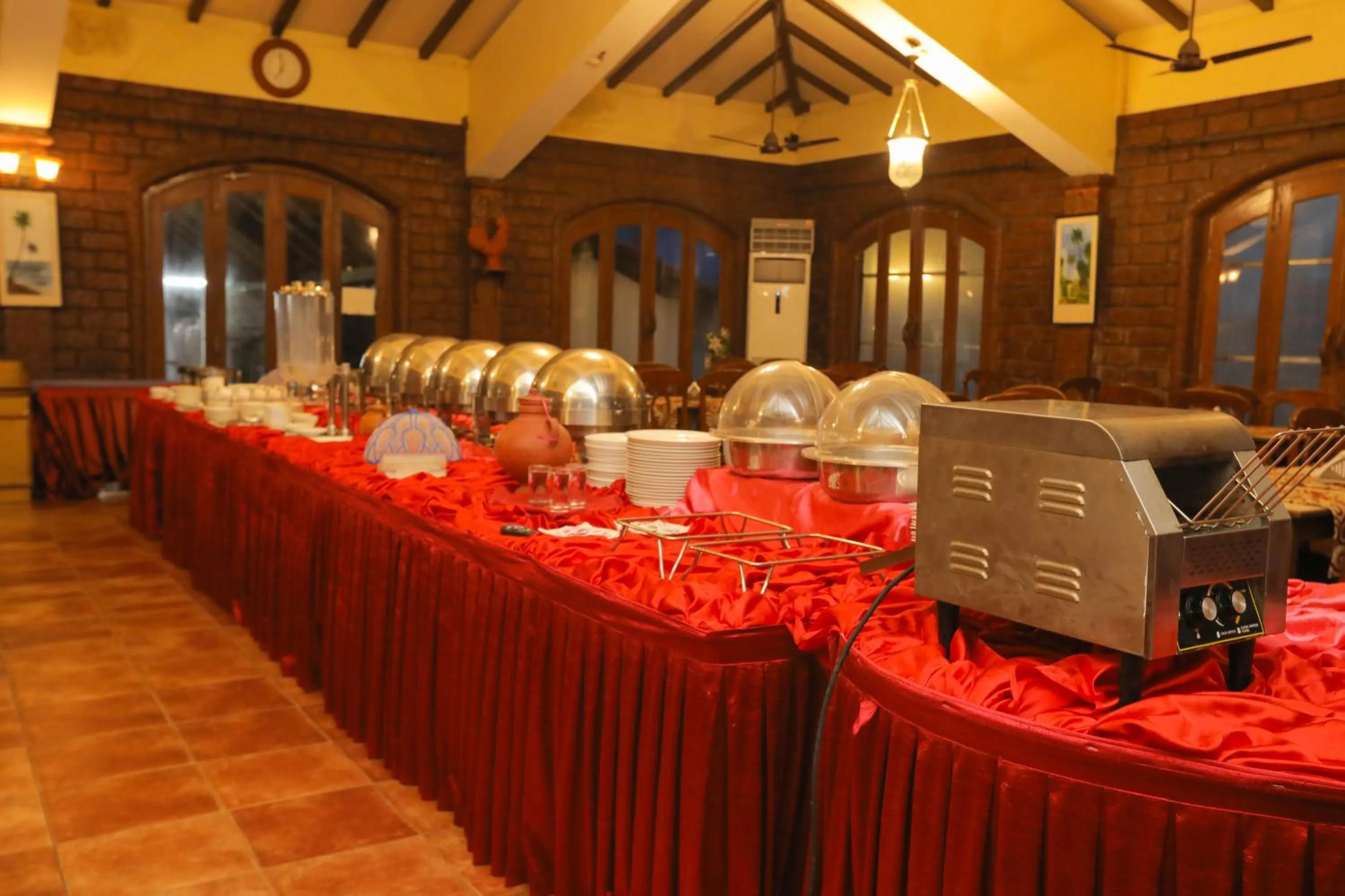 Restaurant/places to eat in Hotel Goan Heritage