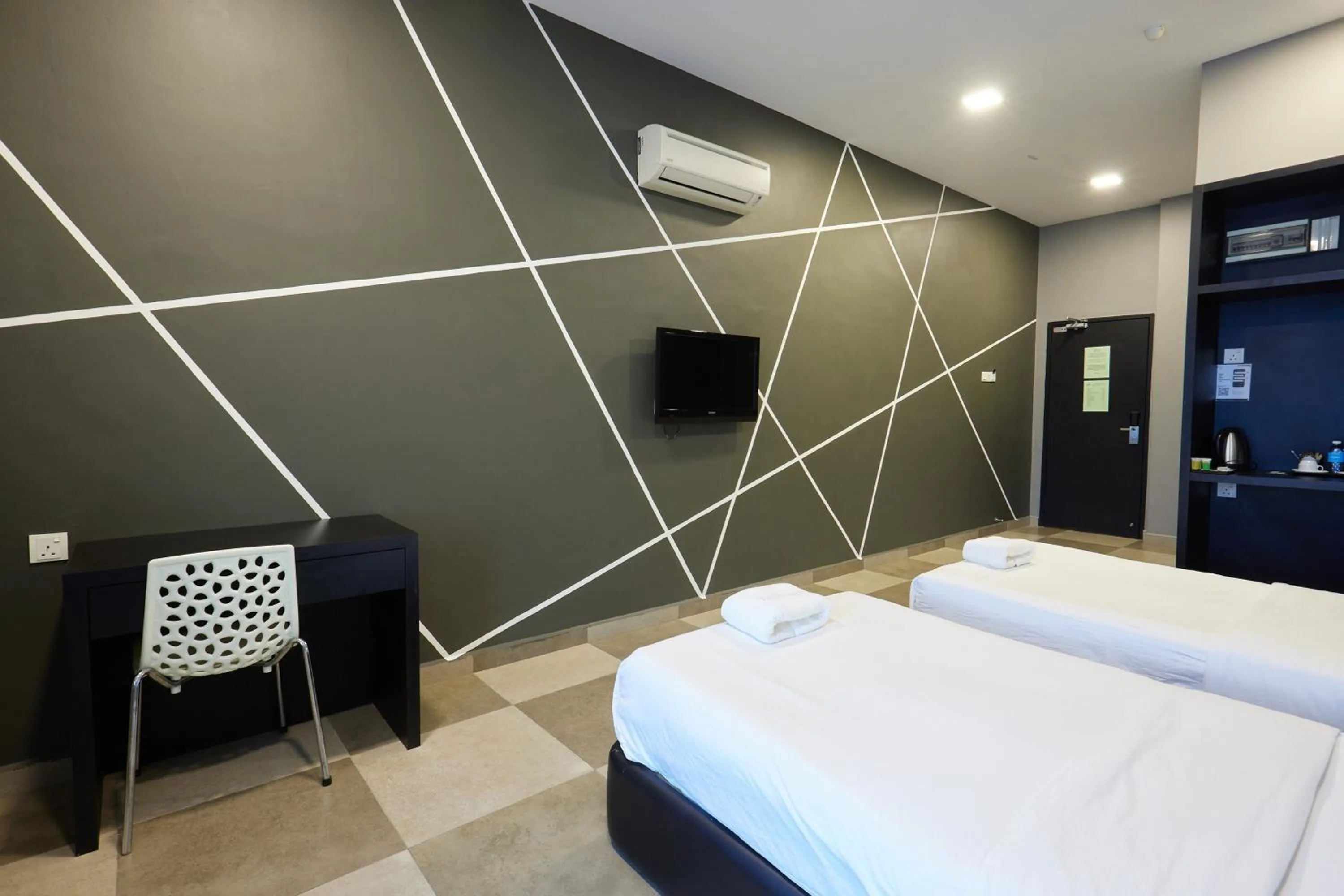 Bed in Elite Hotel Muar
