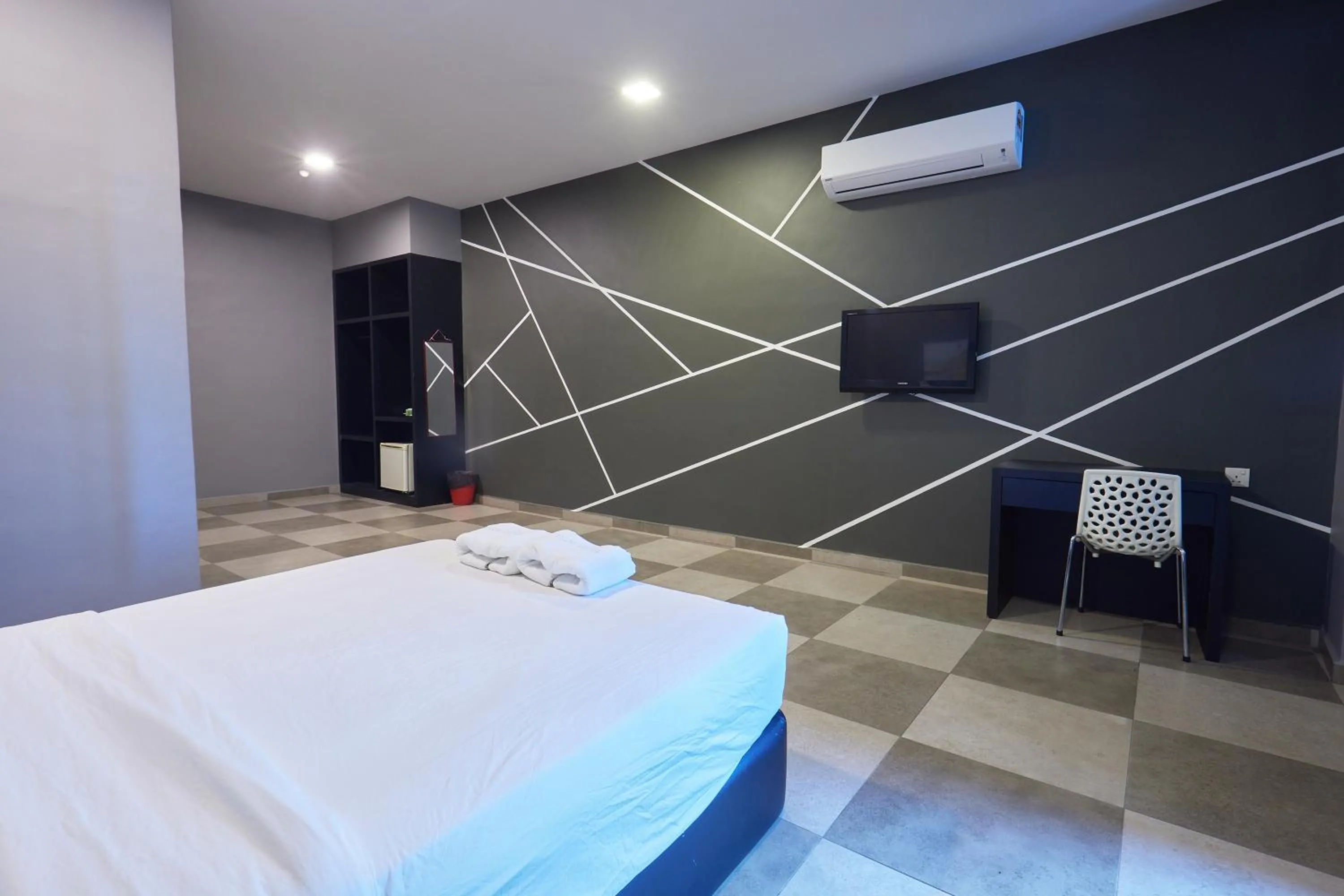 Bed in Elite Hotel Muar