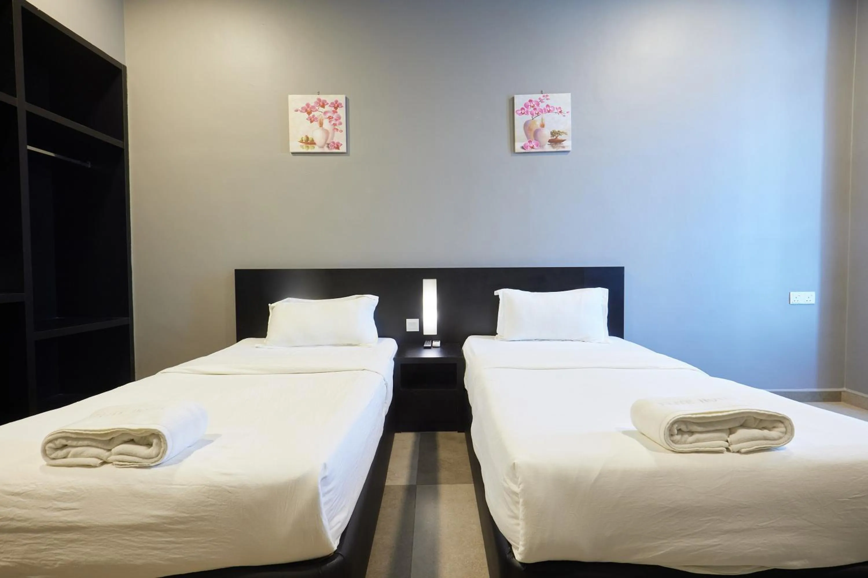 Bedroom, Bed in Elite Hotel Muar