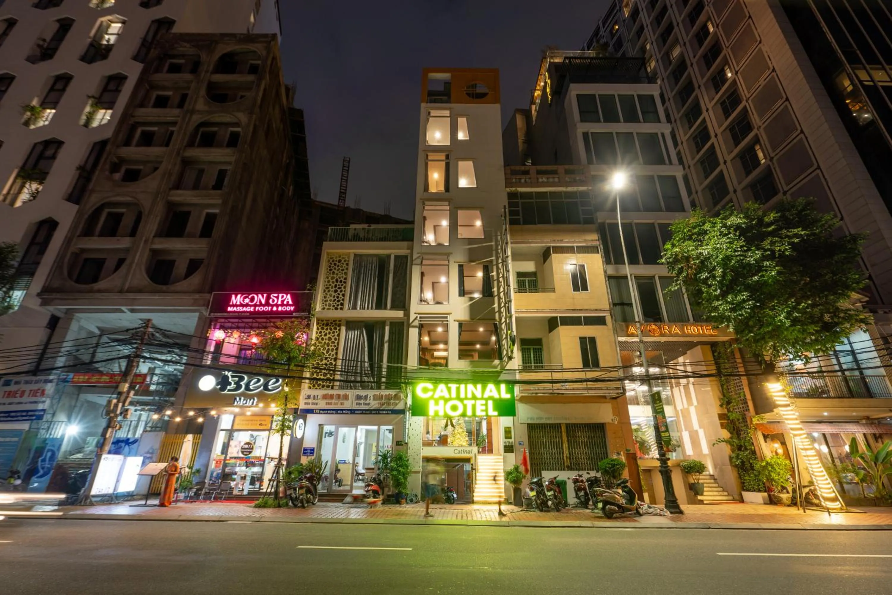 Neighbourhood in Catinal Hotel