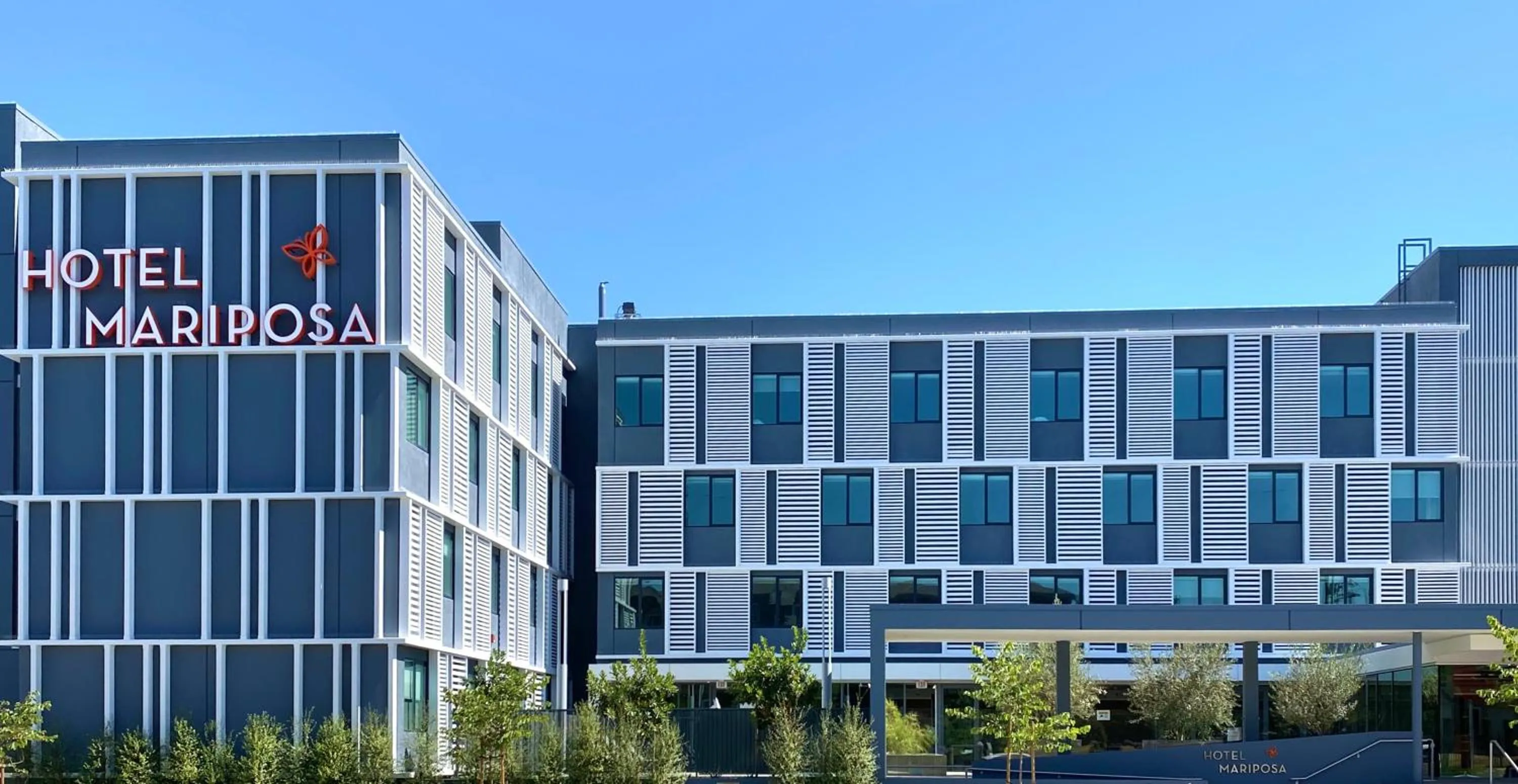 Facade/entrance in Hotel Mariposa