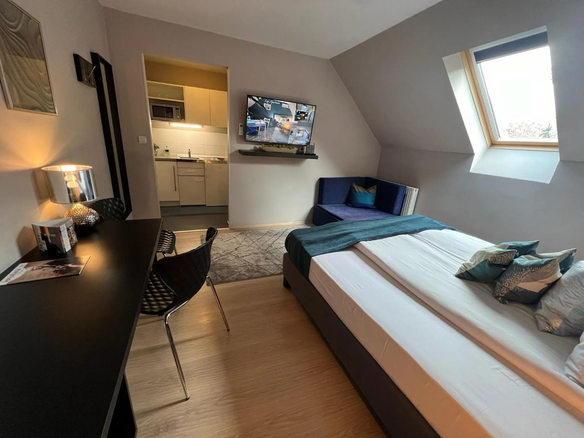 Kitchen or kitchenette, Bed in Margaréta Garden & SPA