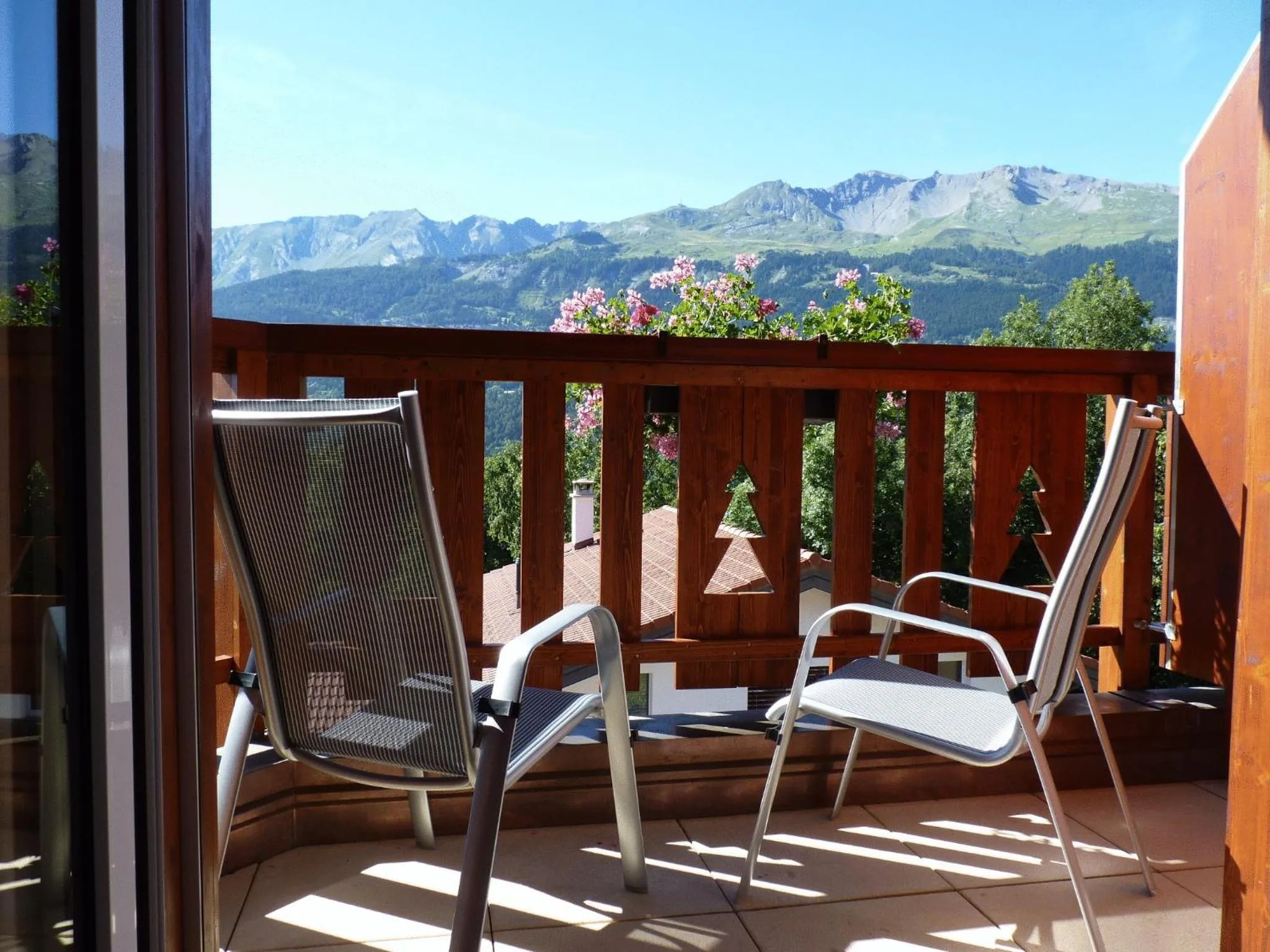 View (from property/room) in Chalet des Alpes