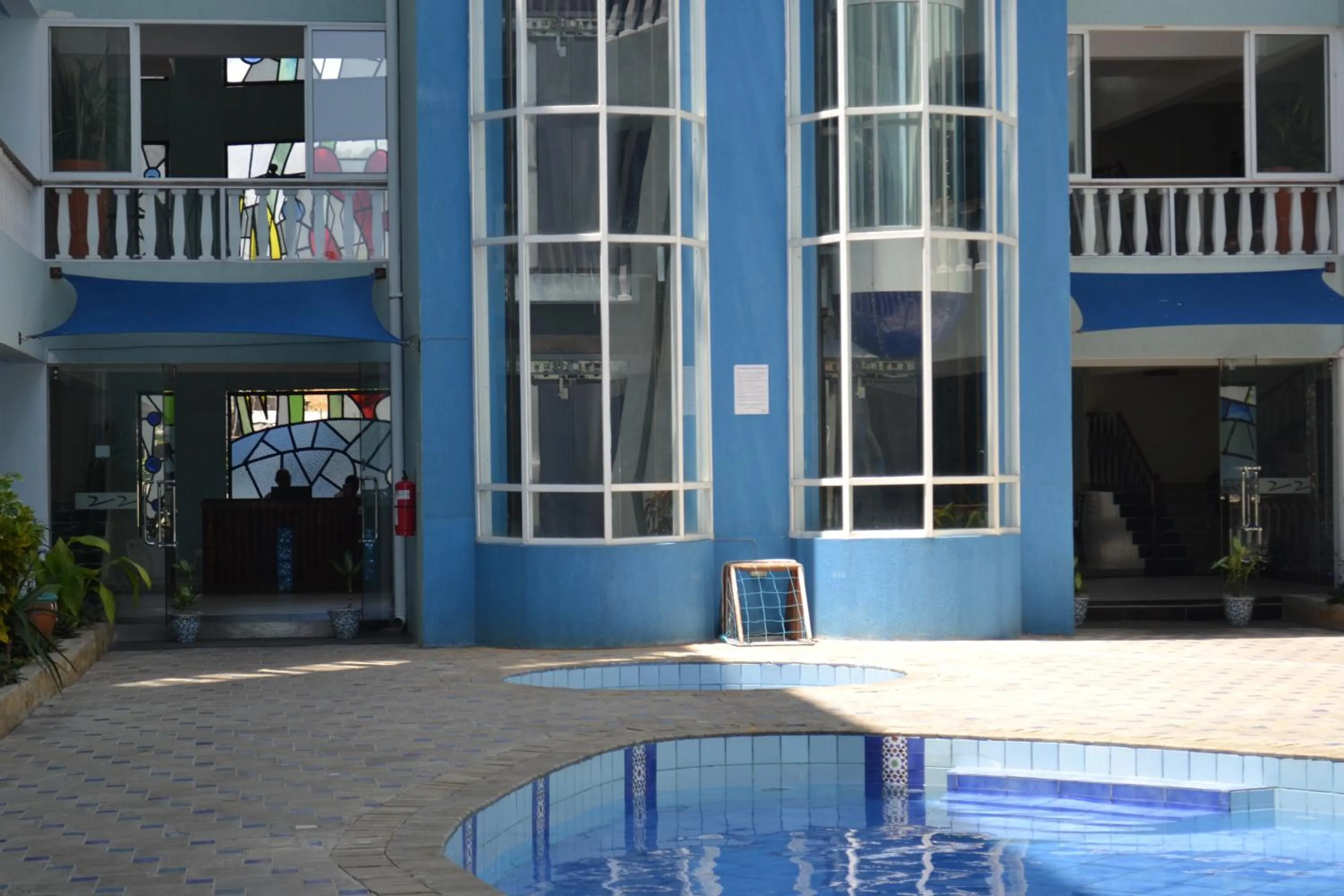  in Cowrie Shell Beach Apartments Official