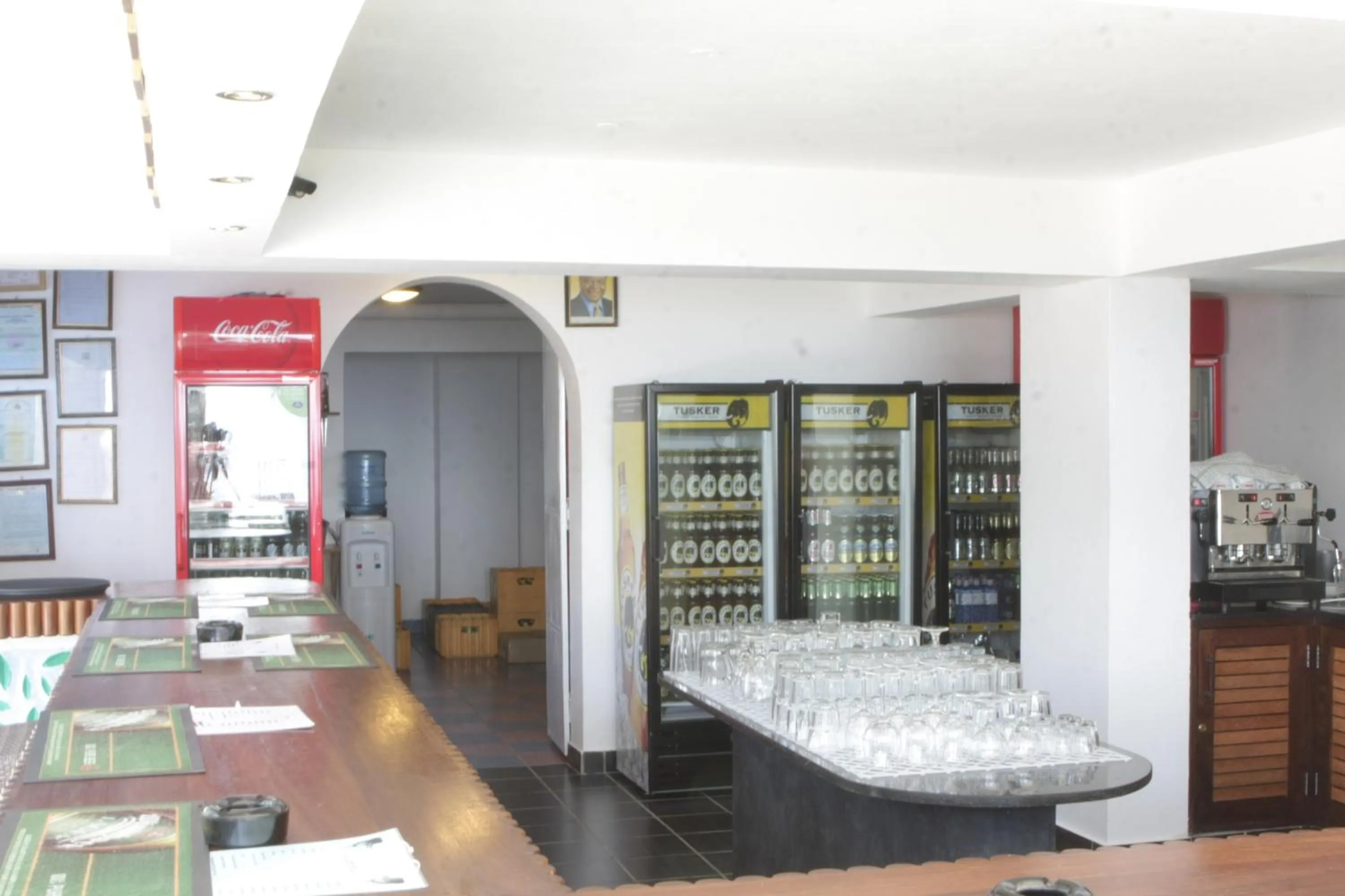 Restaurant/places to eat in Cowrie Shell Beach Apartments Official