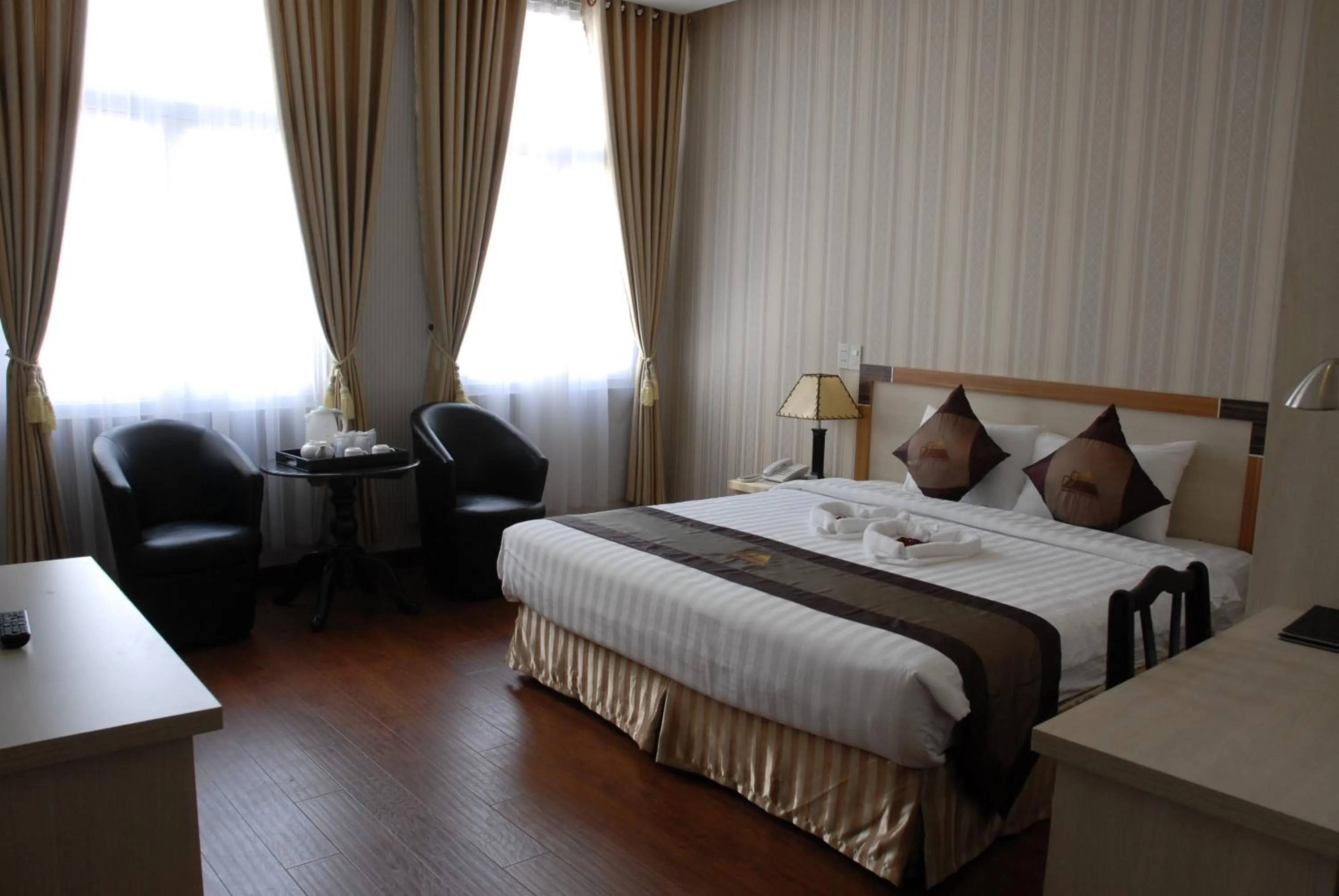 Bedroom in Mountain Town Hotel