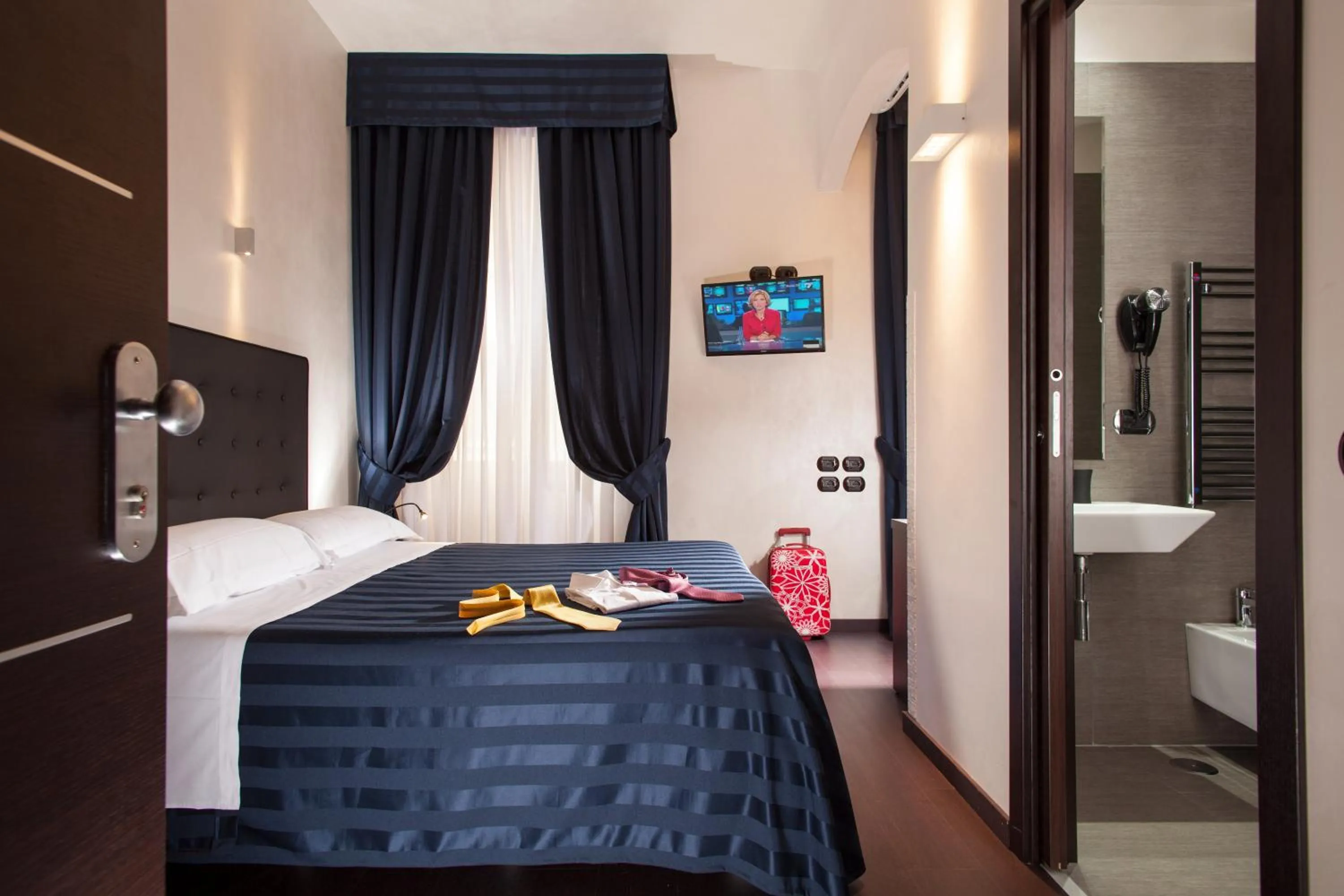 Bedroom, Bed in Residenza Dorò- 24x7 Check-in