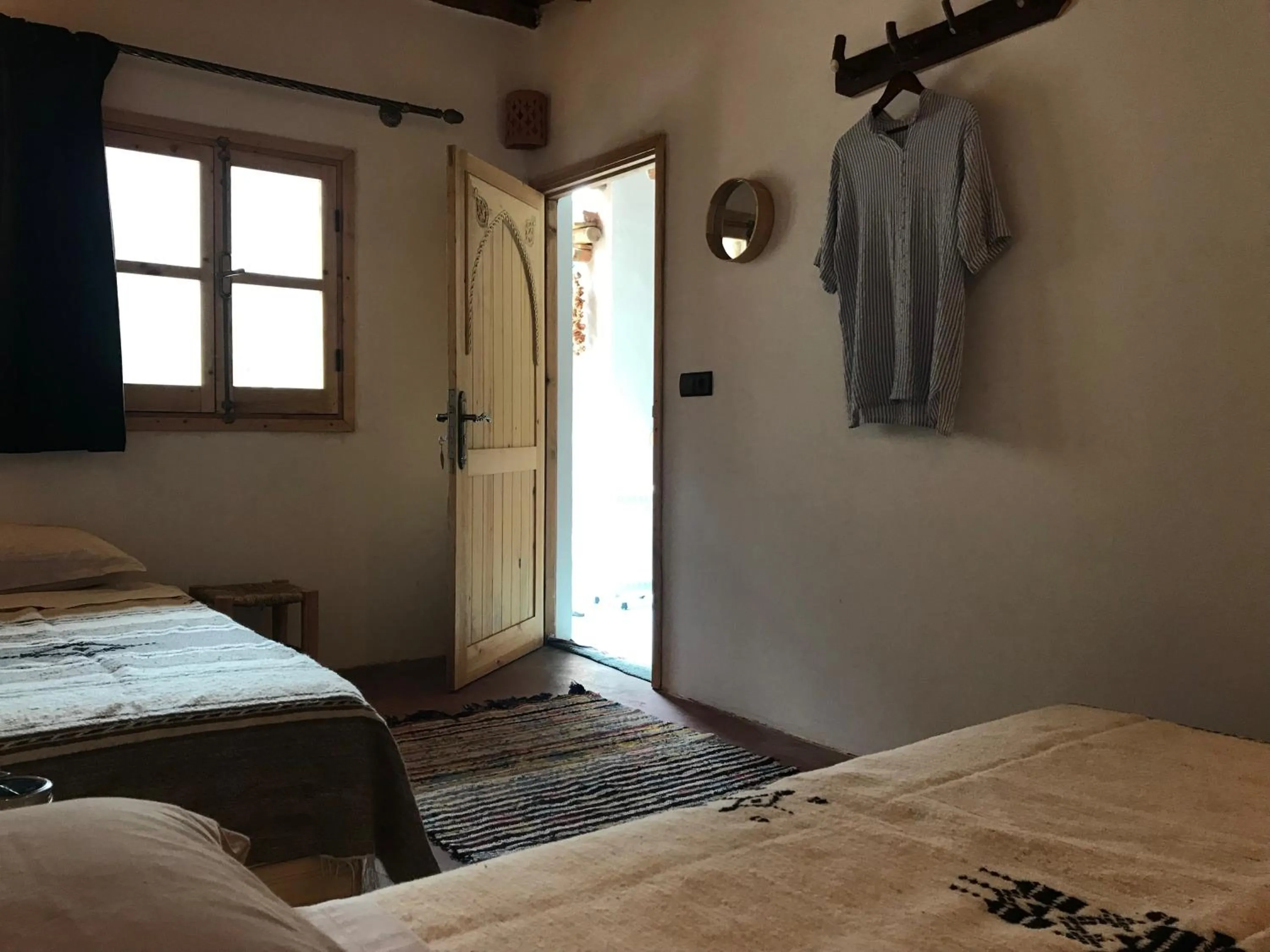 Photo of the whole room, Bed in Amlougui House