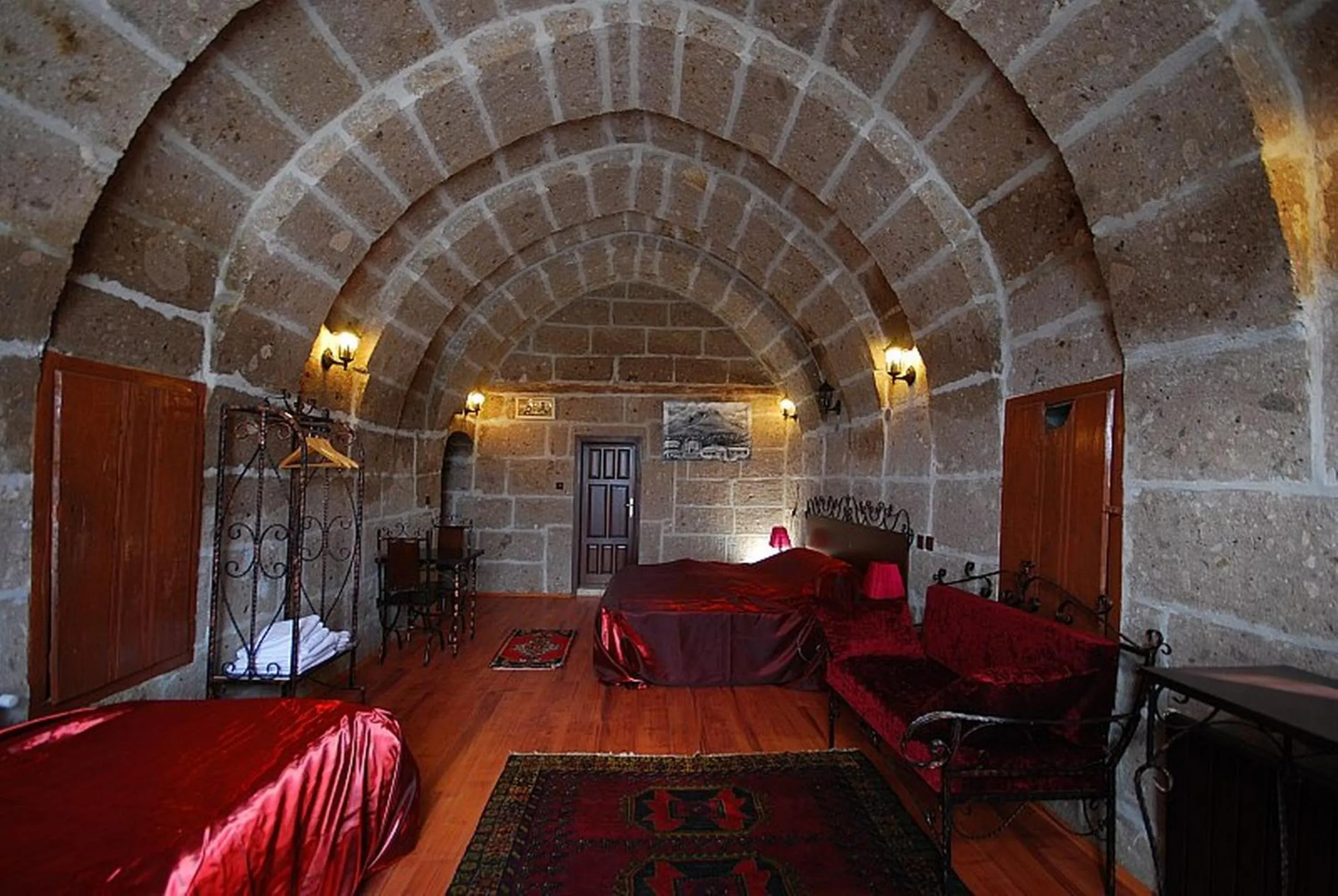 Photo of the whole room in Kapadokya Ihlara Konakları Otel Akinci Konagi