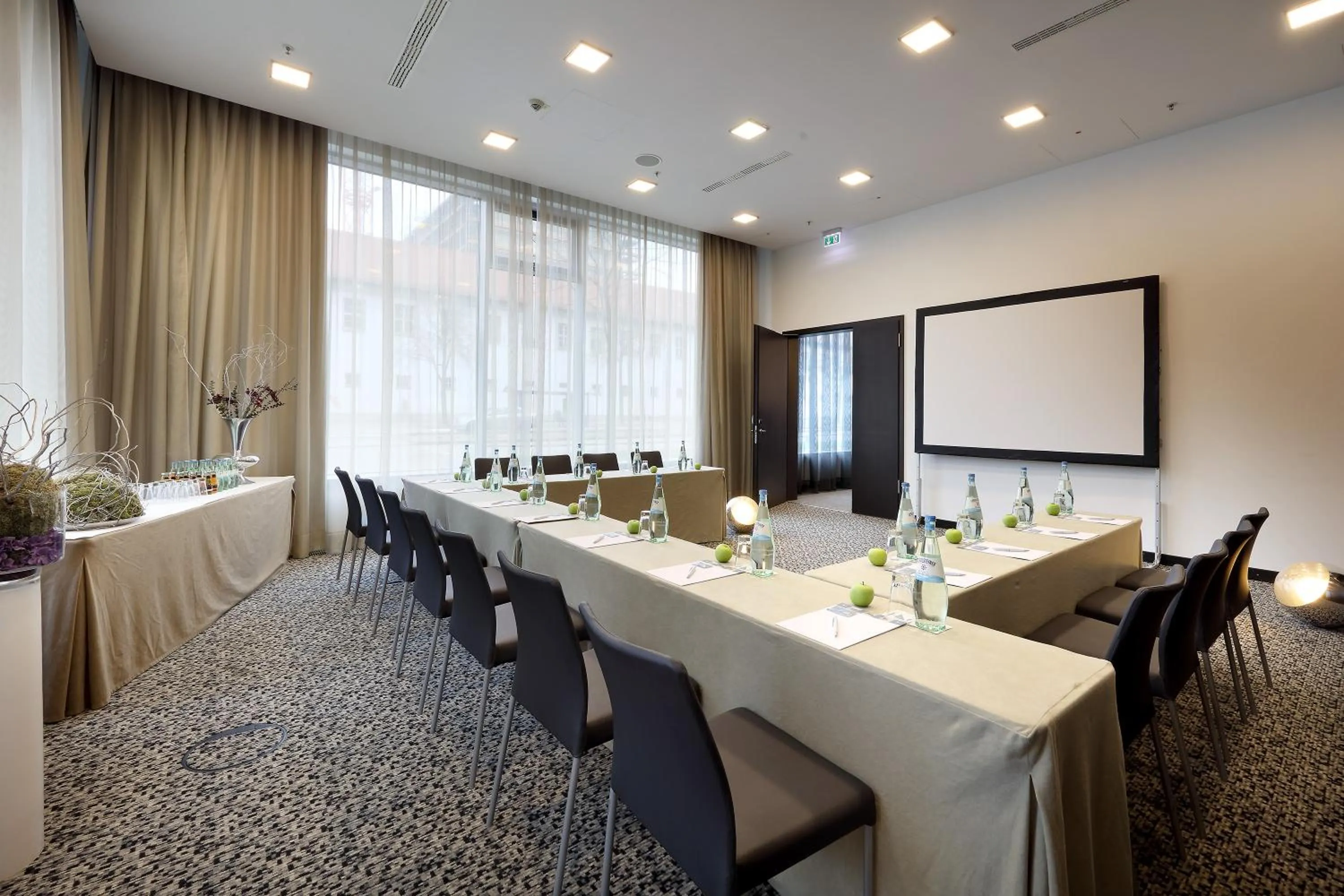 Meeting/conference room in Eurostars Grand Central