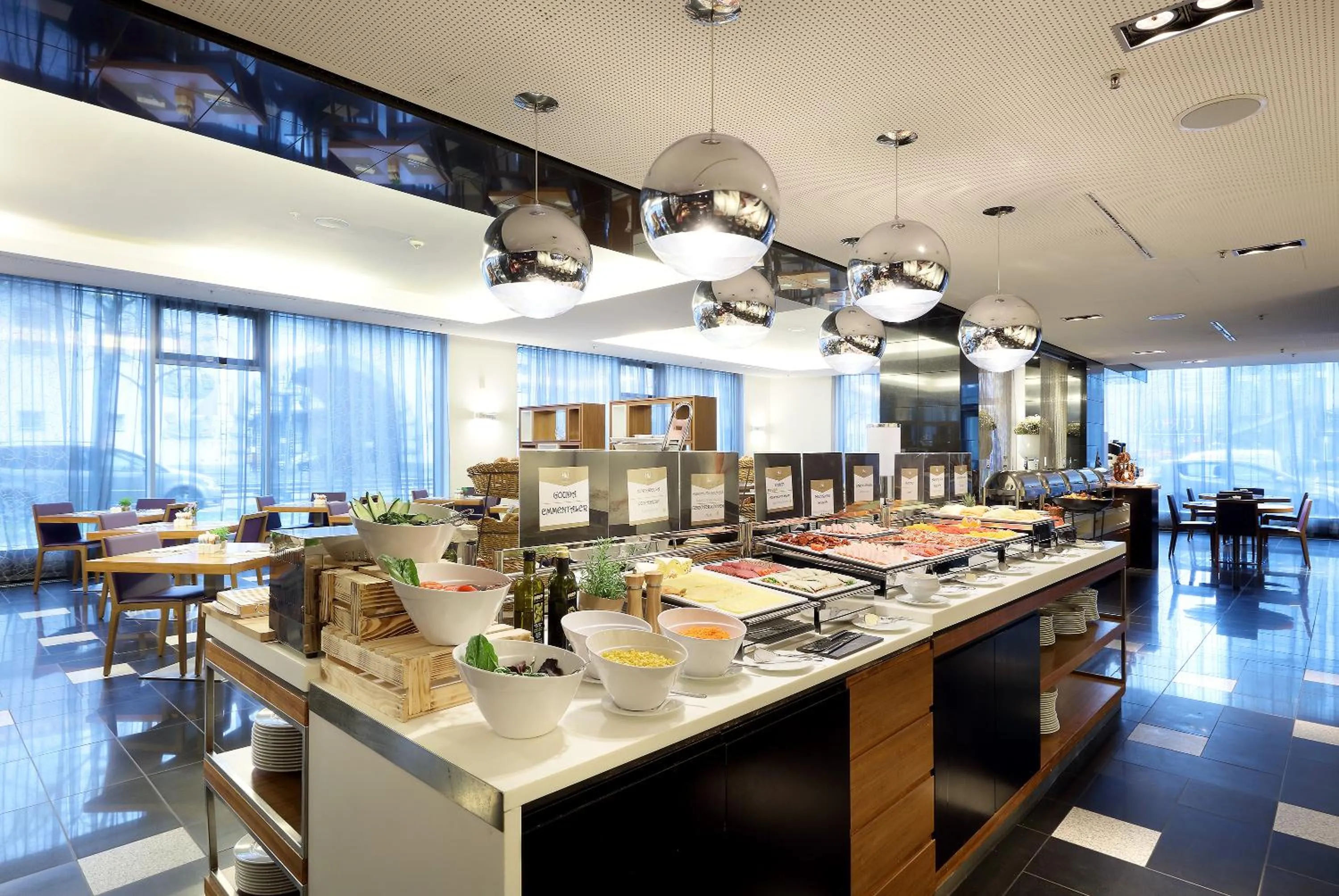 Lounge or bar in Eurostars Grand Central