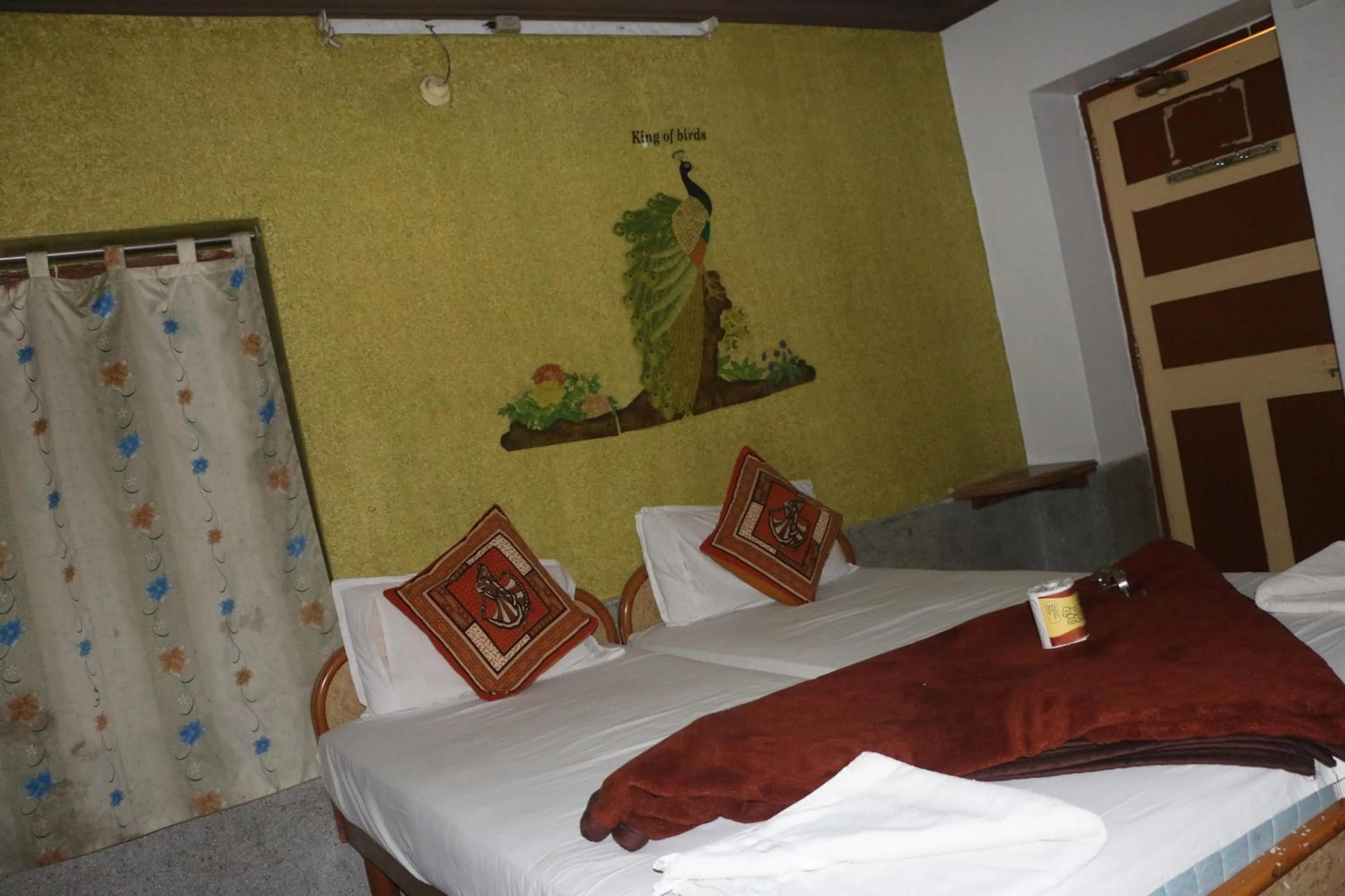 Photo of the whole room, Bed in Ratan Hostel