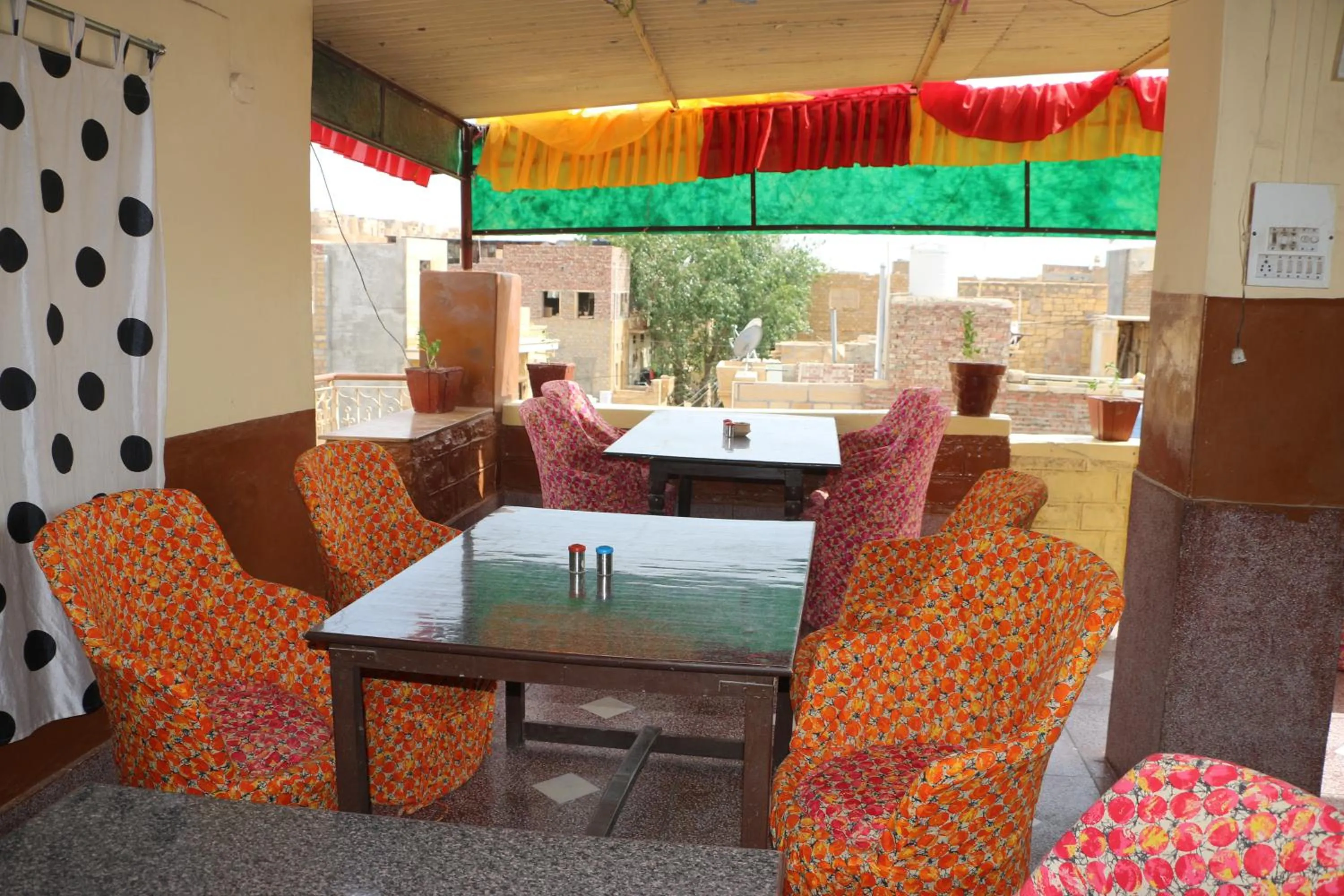 Ratan Hostel