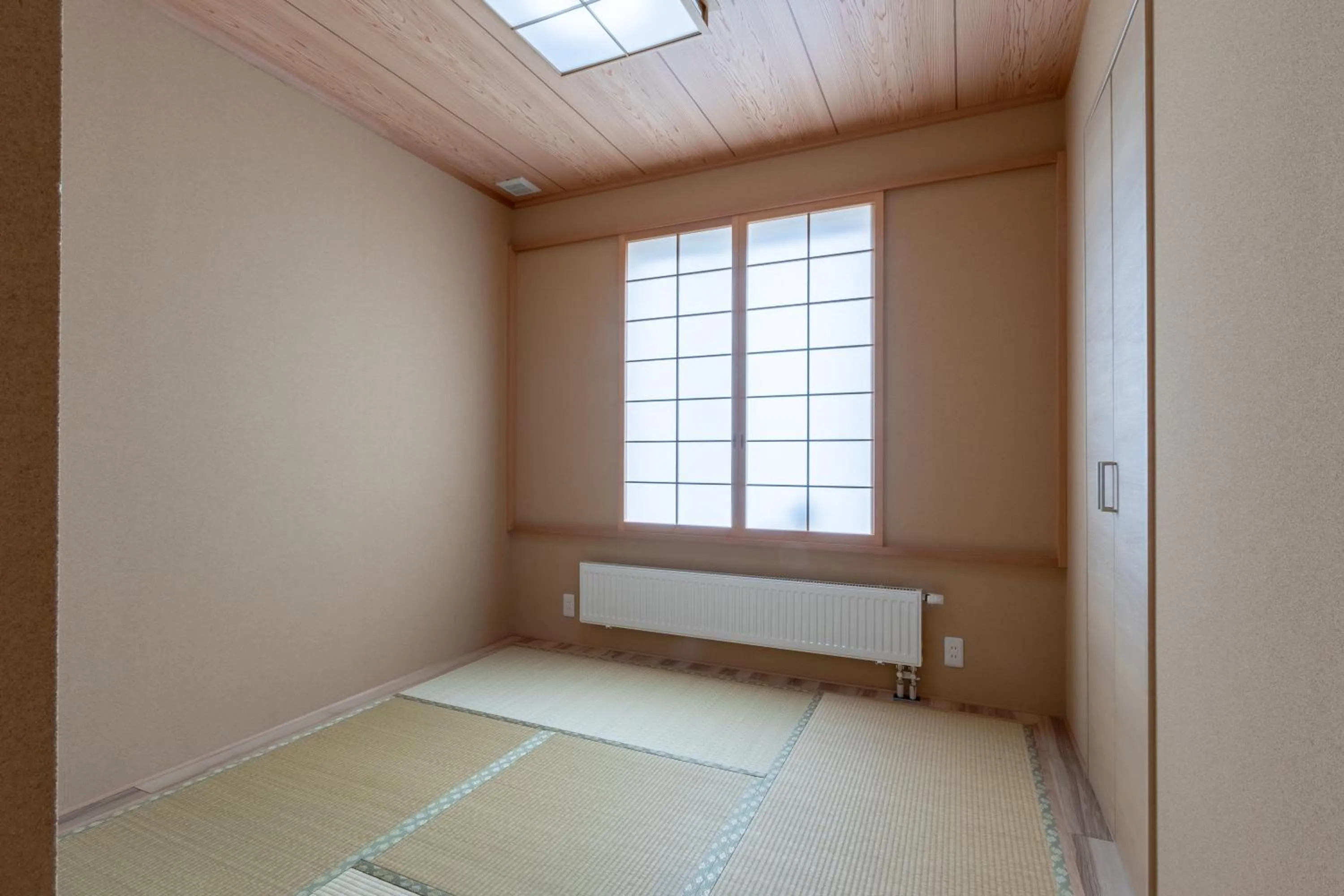 Bedroom, Bed in Owl House Niseko