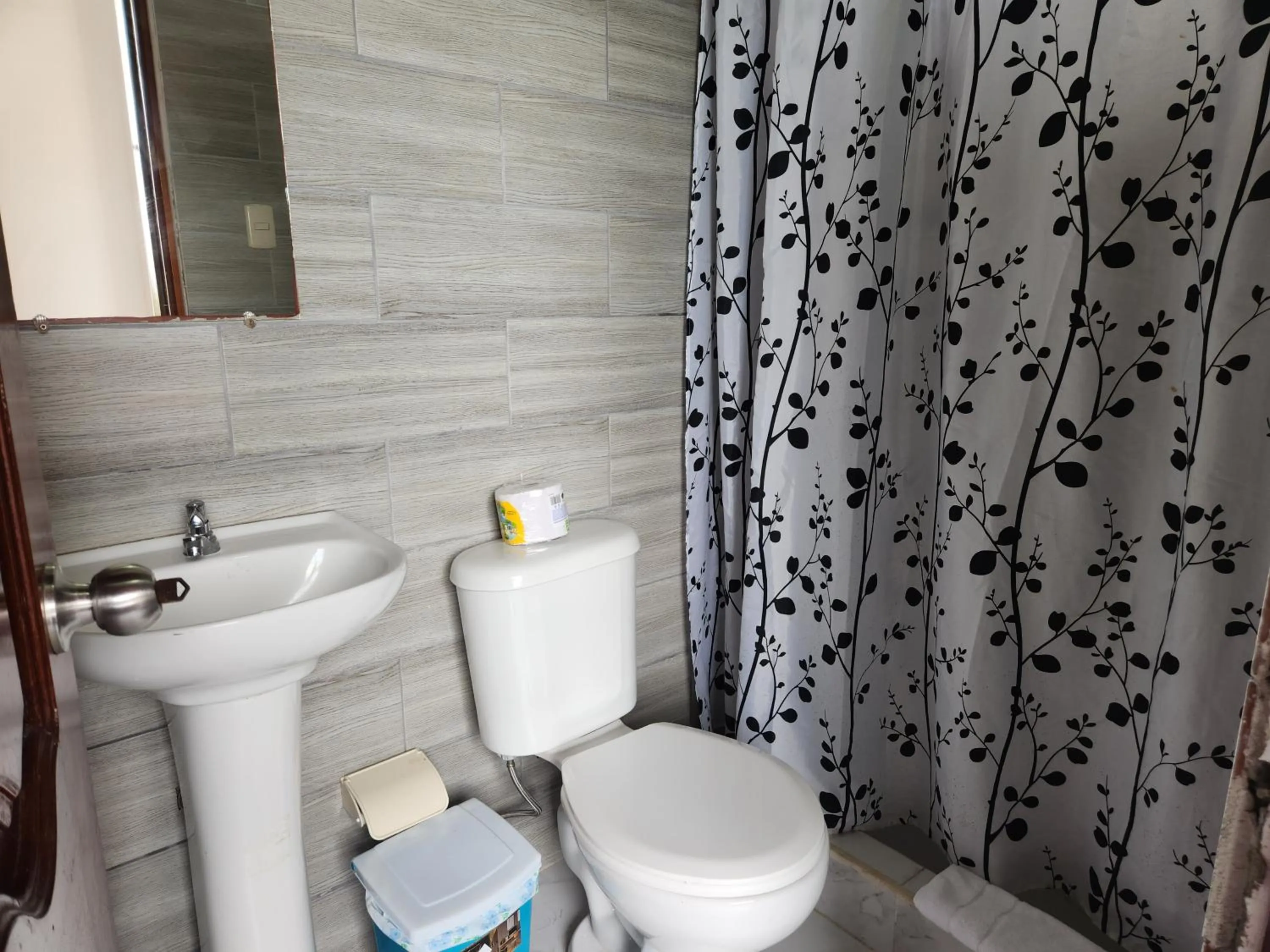 Bathroom in Hotel La Jungla