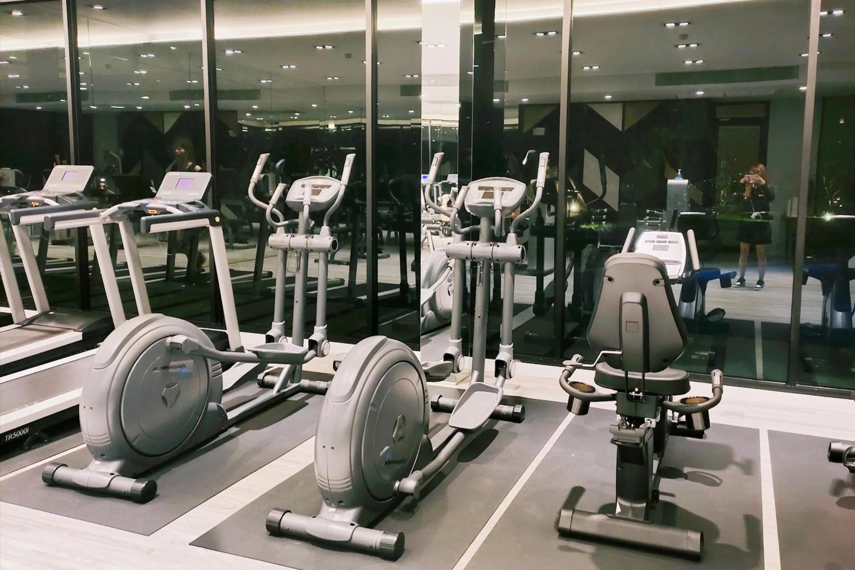Fitness centre/facilities in Blossom Sathon Condo