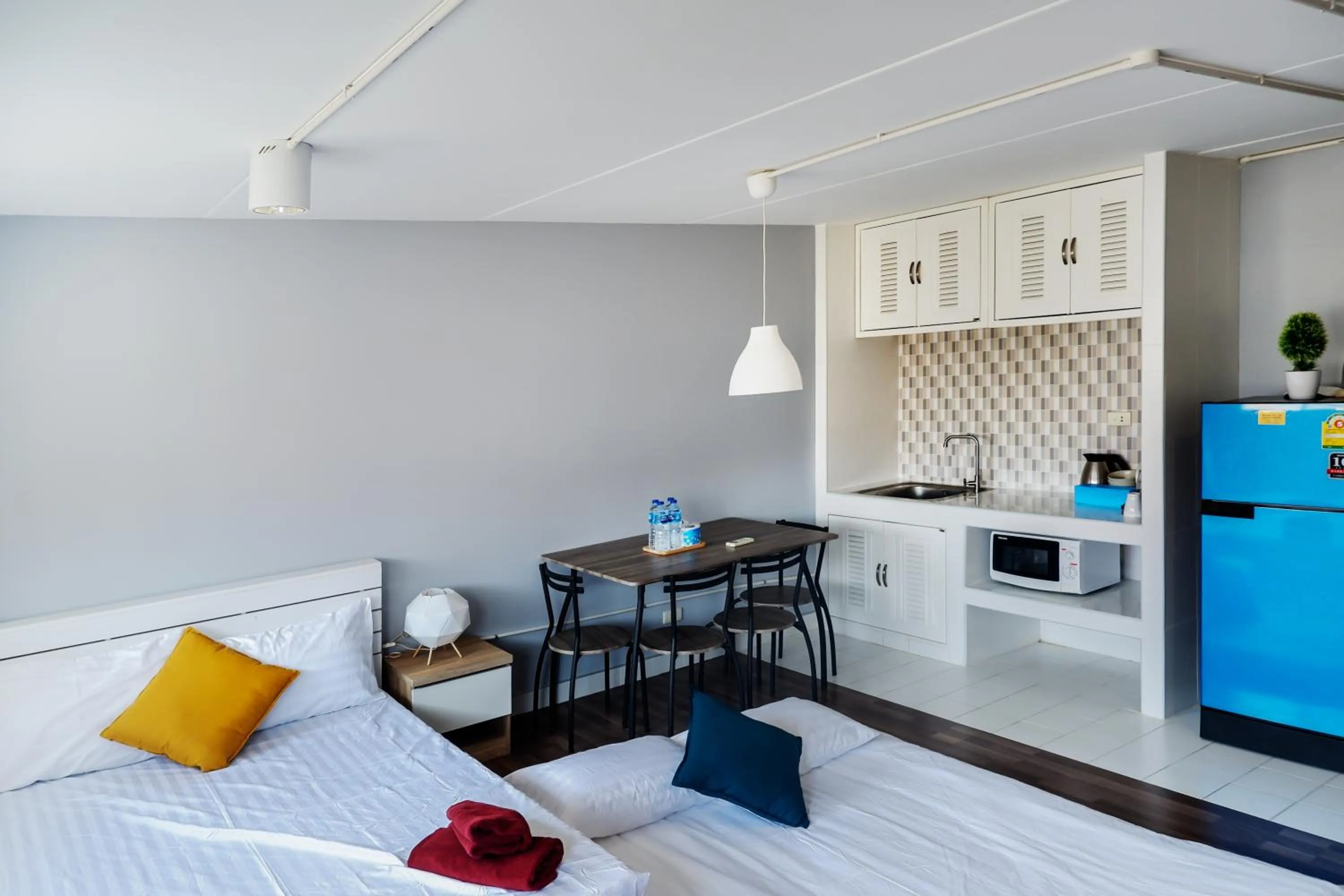 Photo of the whole room in Bangkok Impact Popular Comdominium