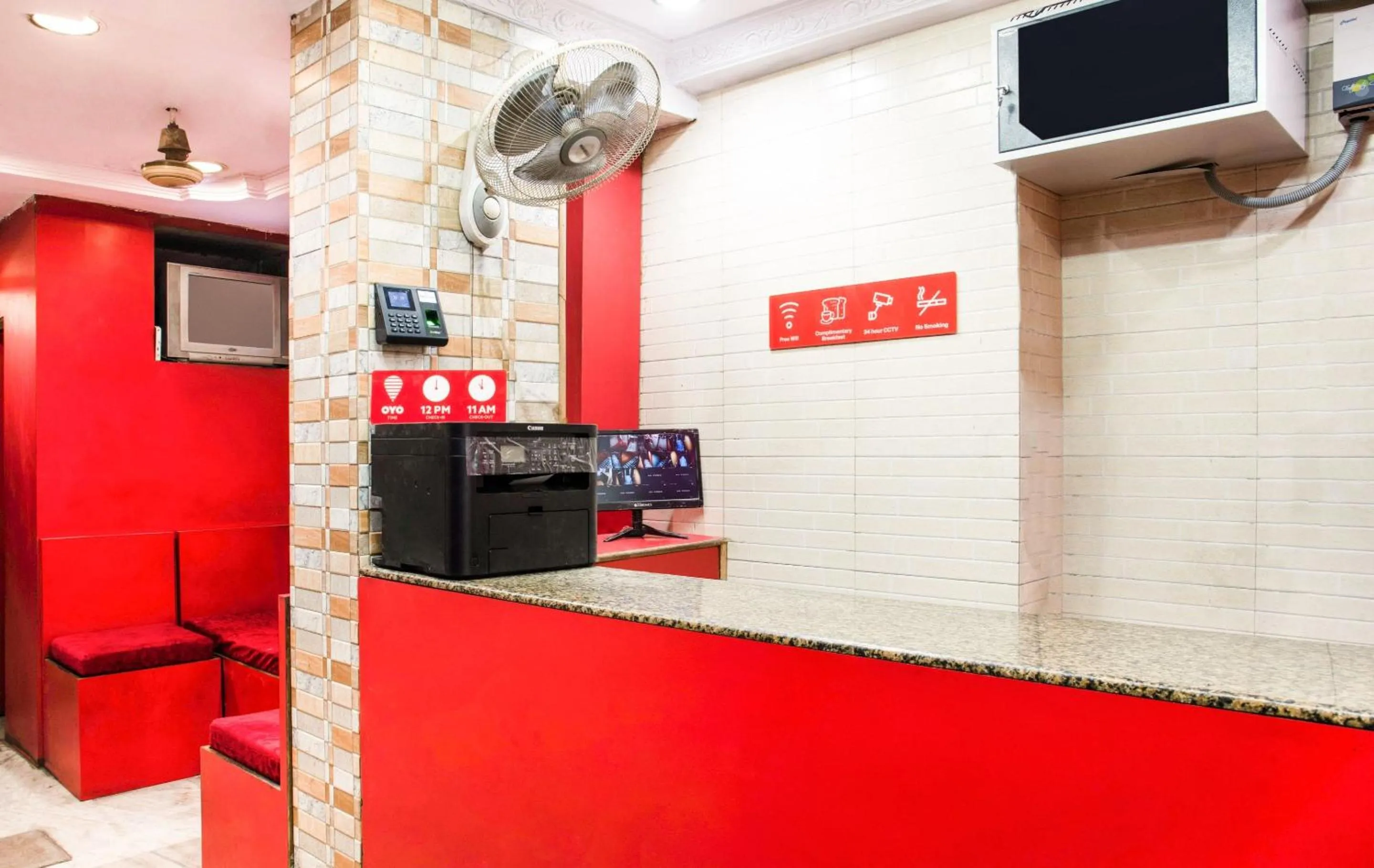 Lobby or reception in Hotel O Embassy Exhibition Rd