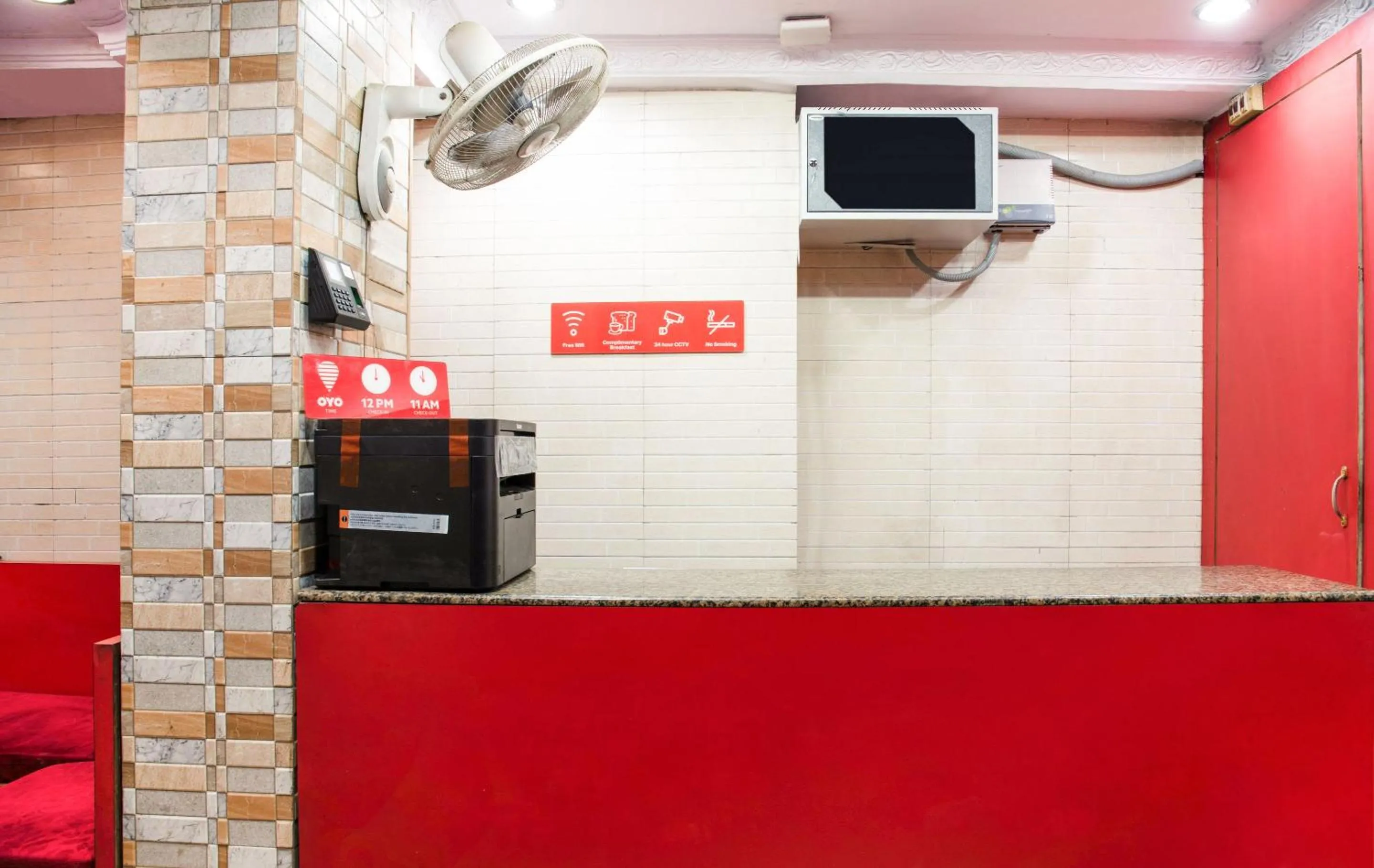 Lobby or reception in Super Hotel O Embassy Exhibition Rd