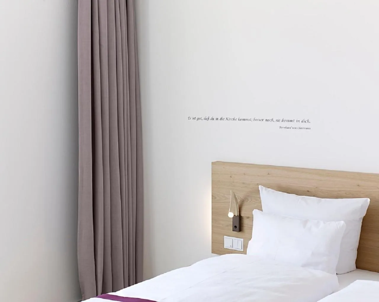 Bed in Hotel Kloster Haydau