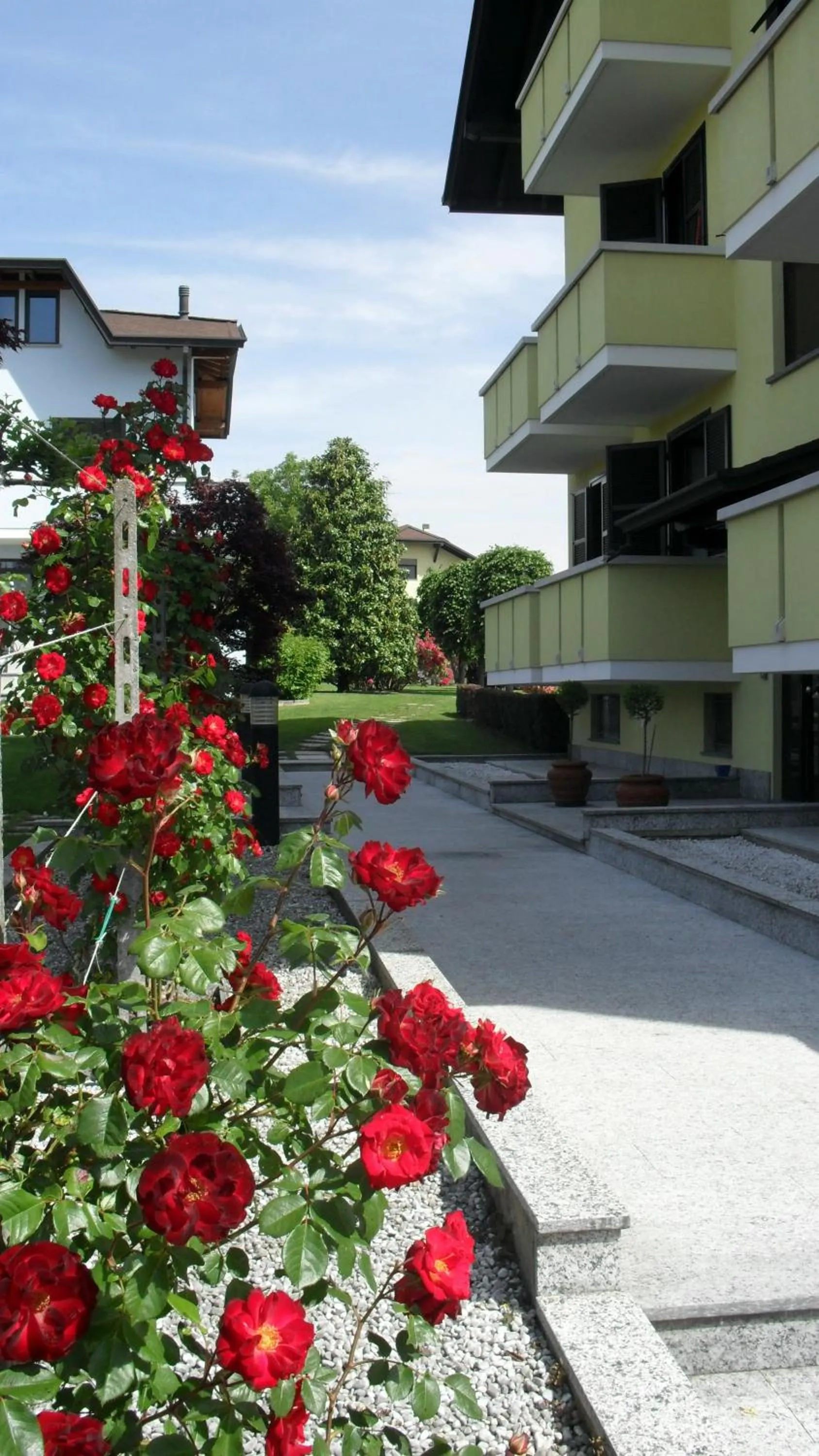 Facade/entrance in Albergo Residence Isotta