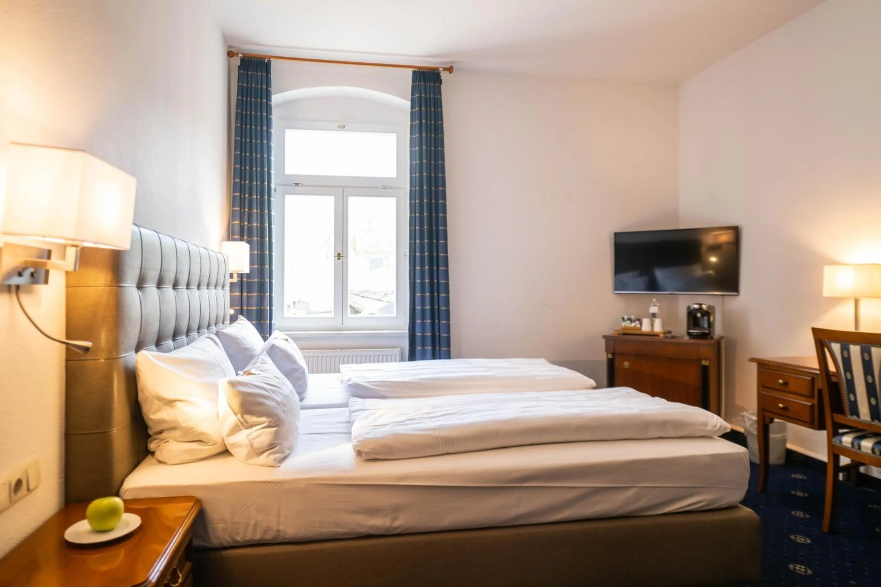 Staff, Bed in Historische Spitzgrundmühle