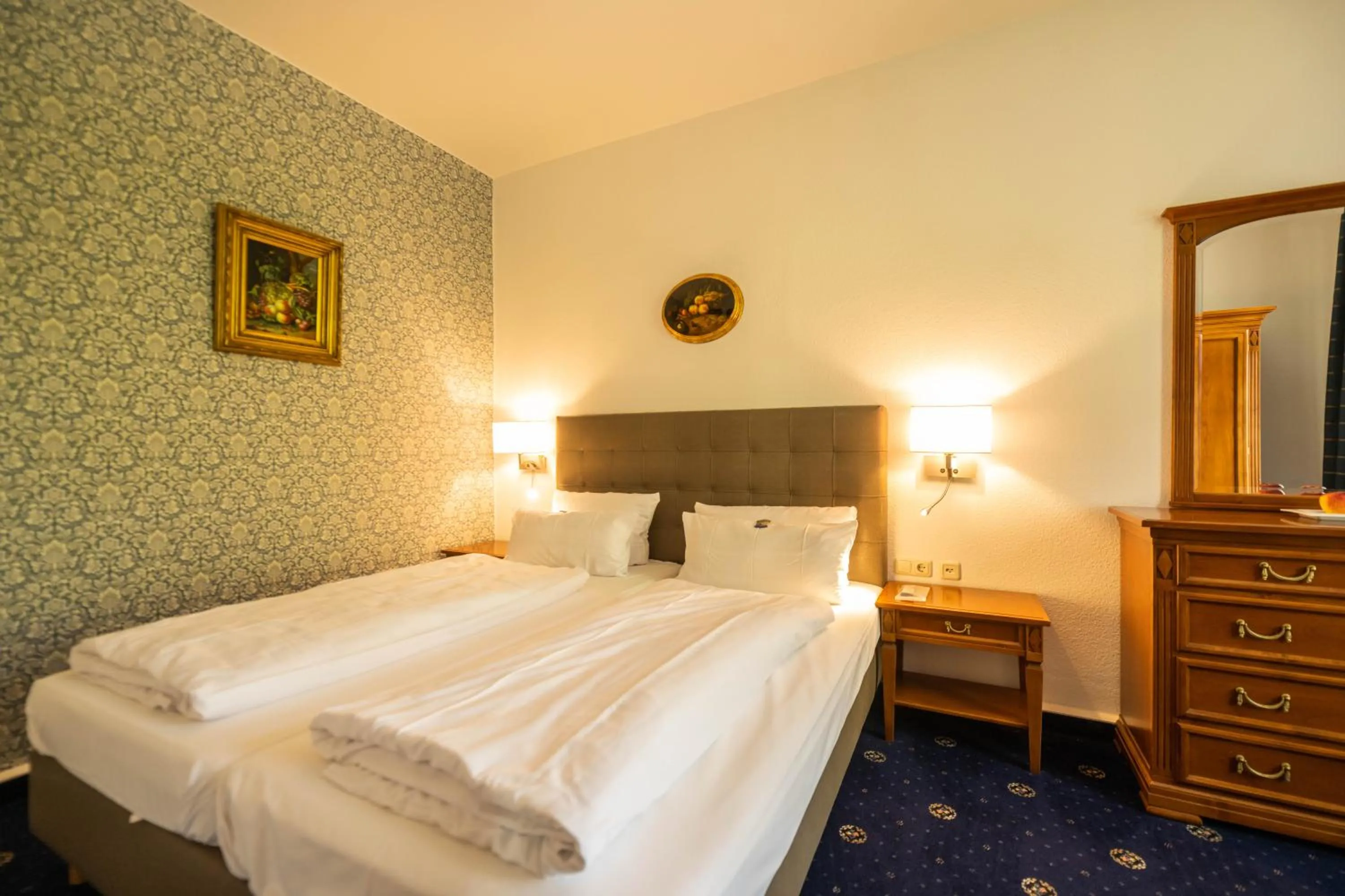 Bedroom, Bed in Historische Spitzgrundmühle